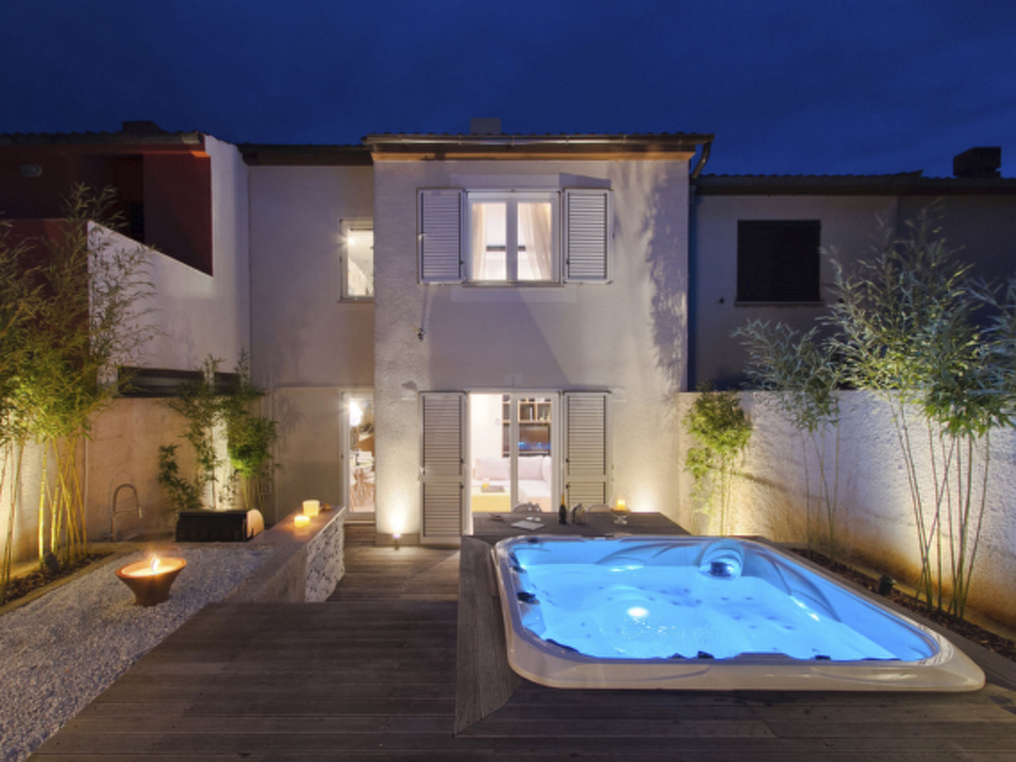 Vakantiehuis met omheinde tuin in Pula/Premantura (Kroatië) 1 hond is welkom