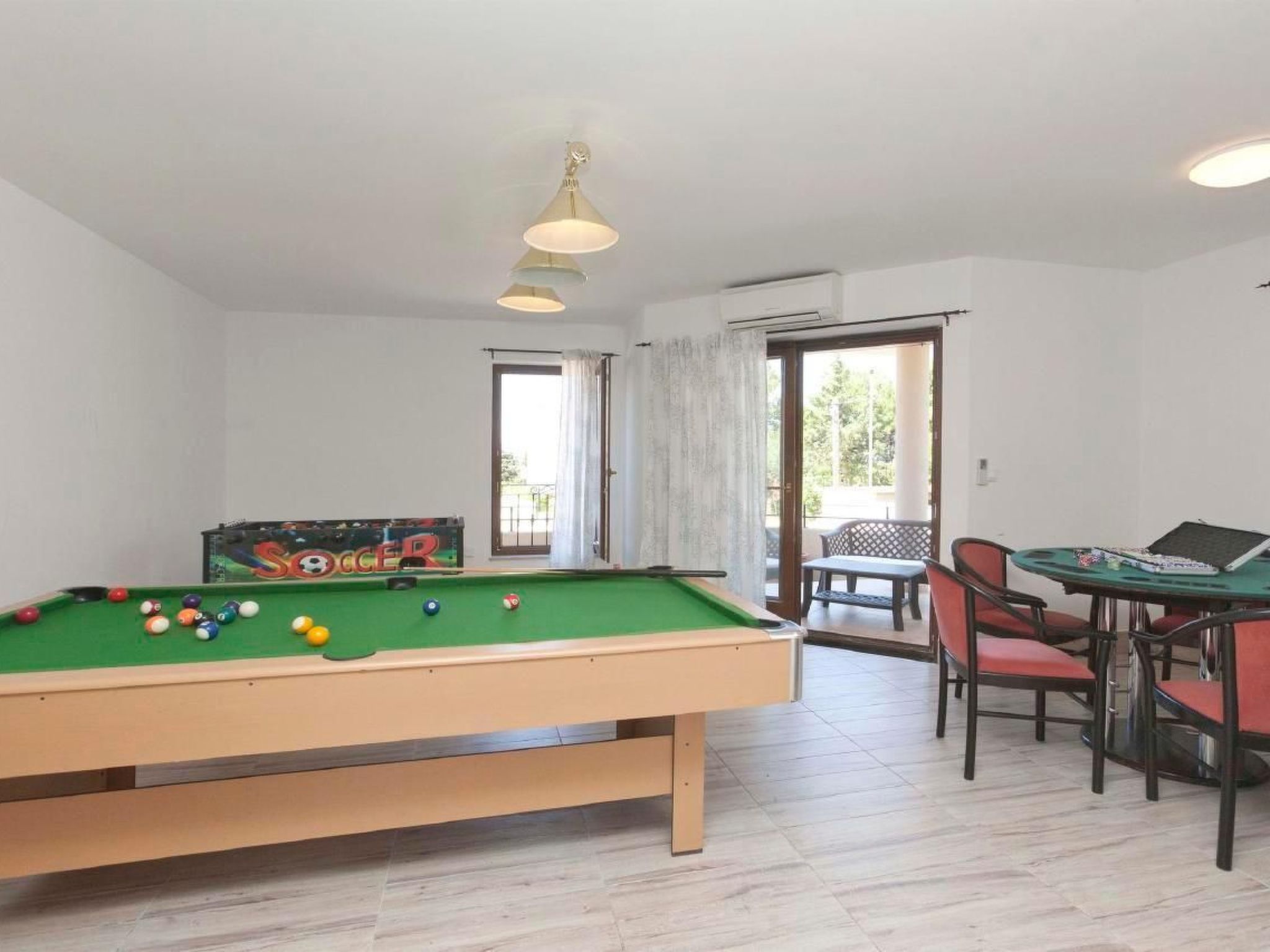 Villa Undina-schönes Haus für große Gruppen-Image-tags.info