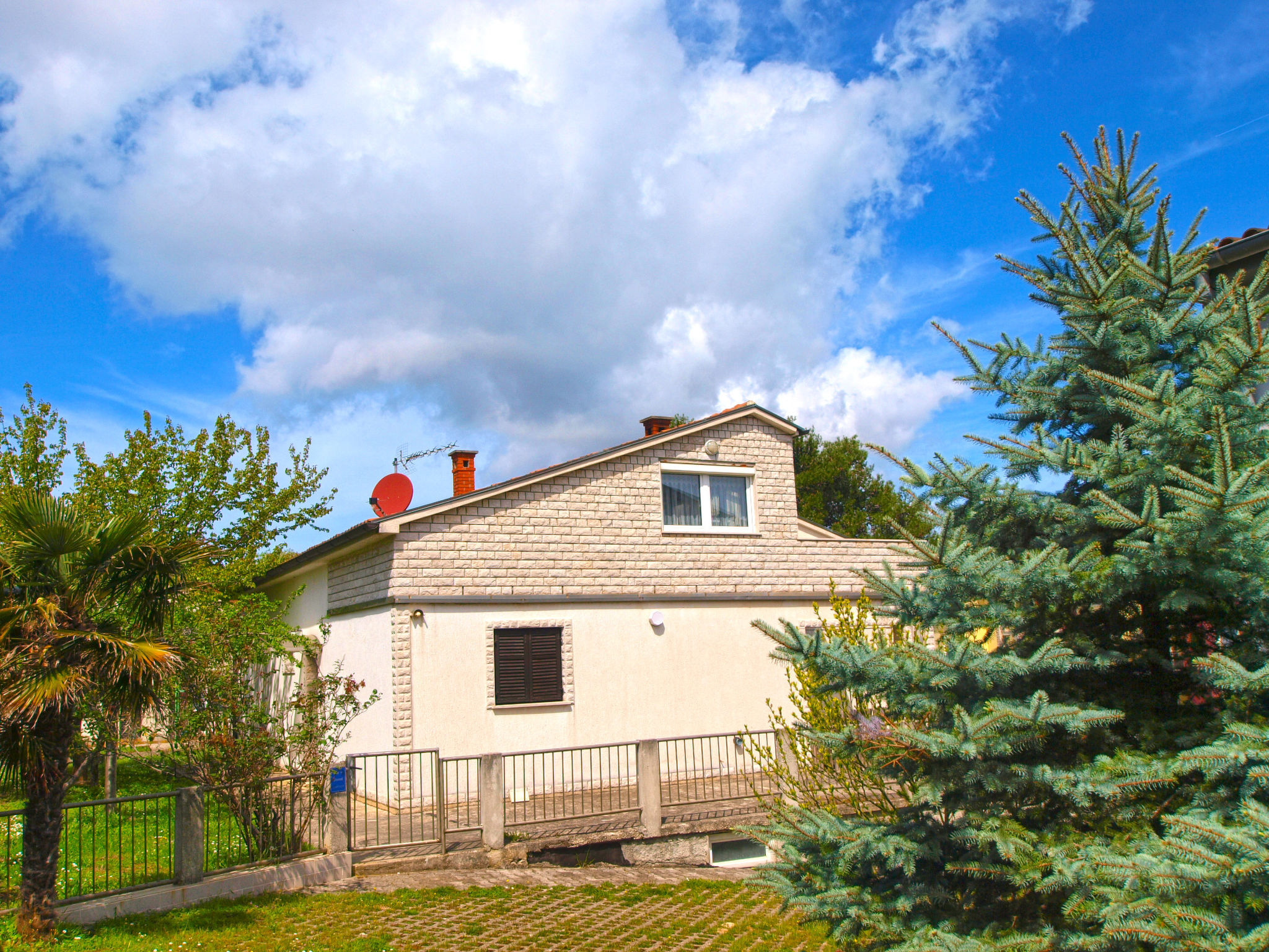 Apartment 964