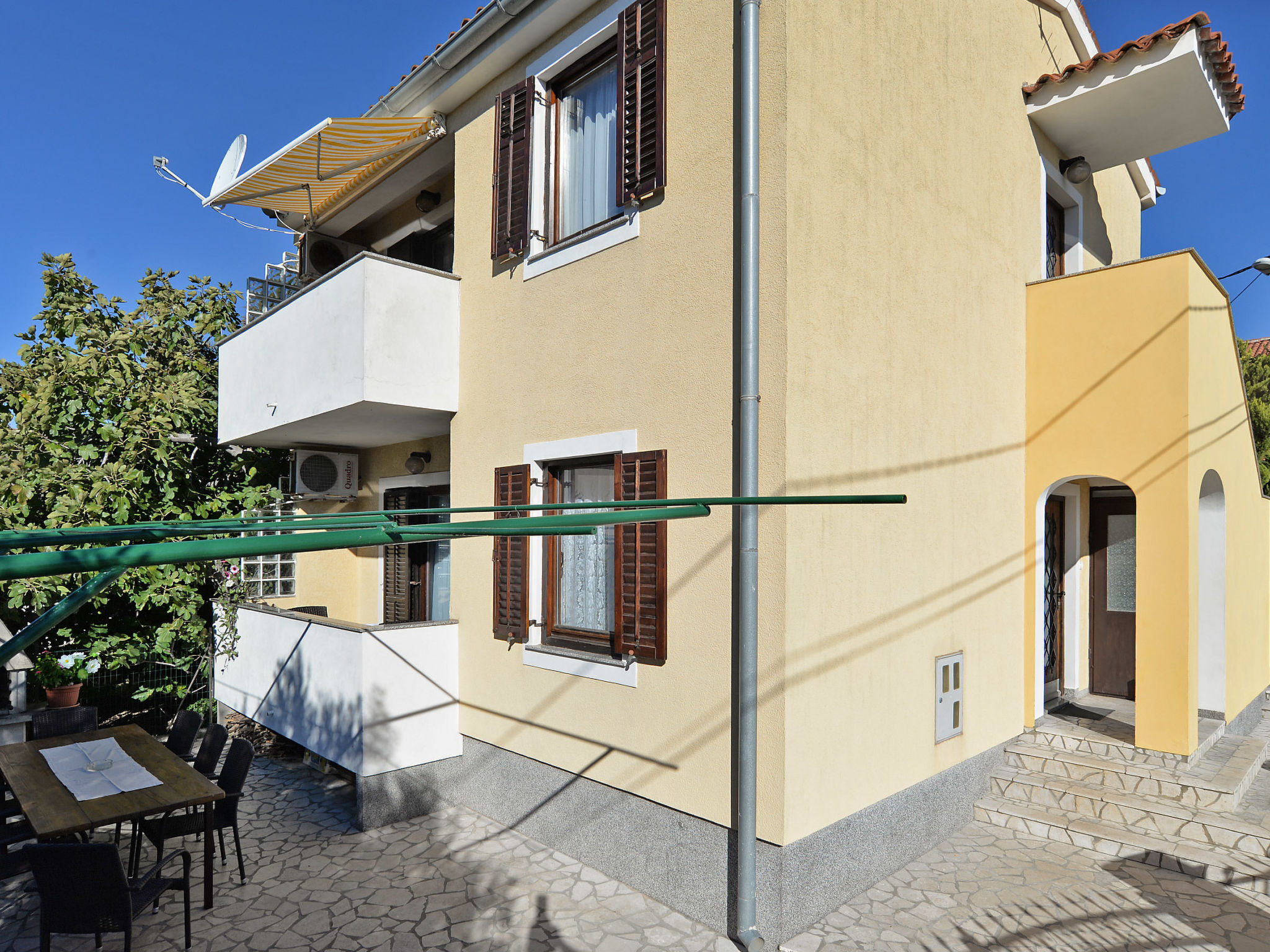Apartment 2412