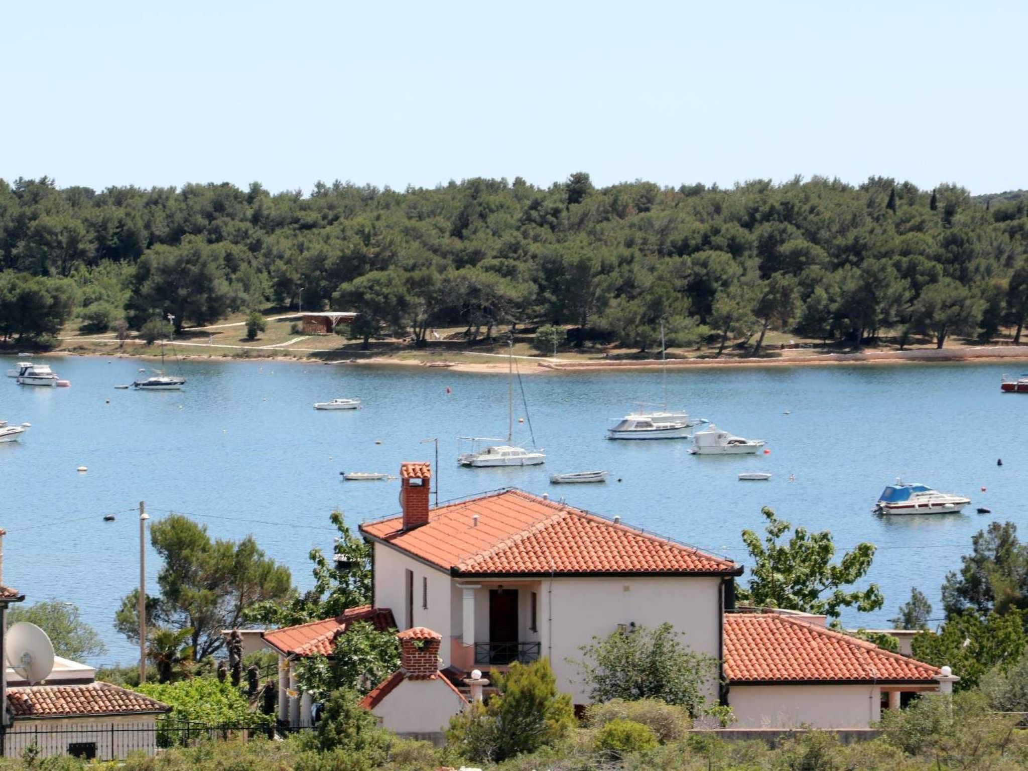 Photo of Wunderschön dekorierte Villa Evelyn