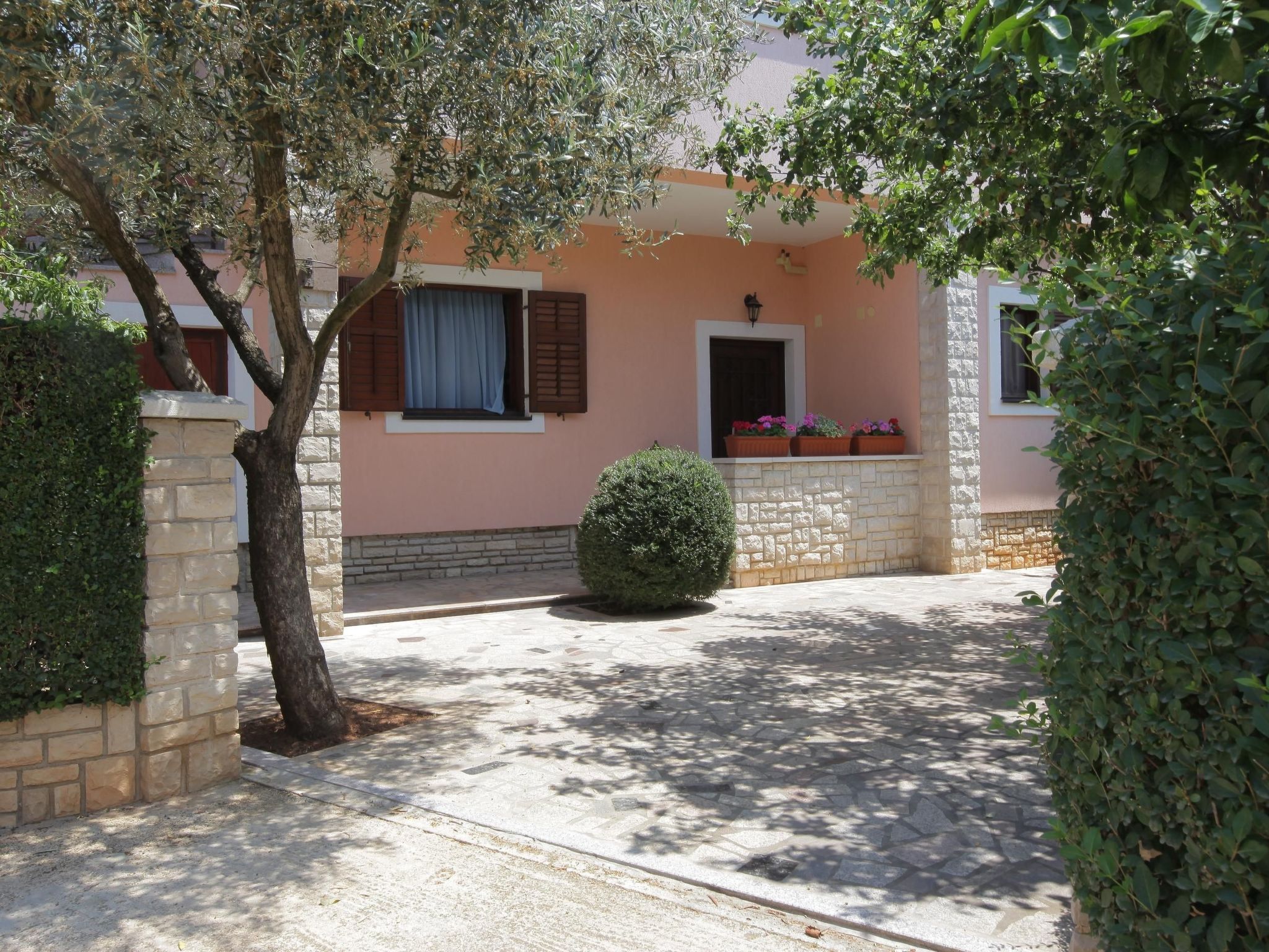 Geräumige Wohnung in Medulin mit Großer Terrasse-Binnen