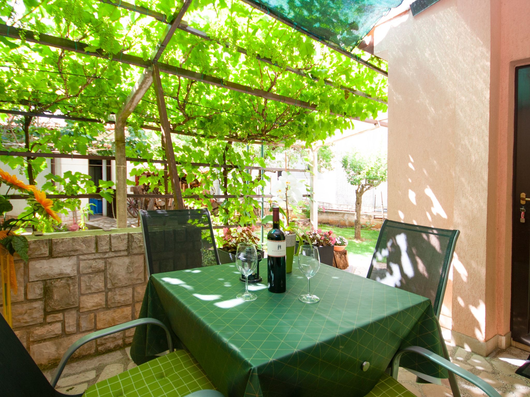 Geräumige Wohnung in Medulin mit Großer Terrasse-Binnen