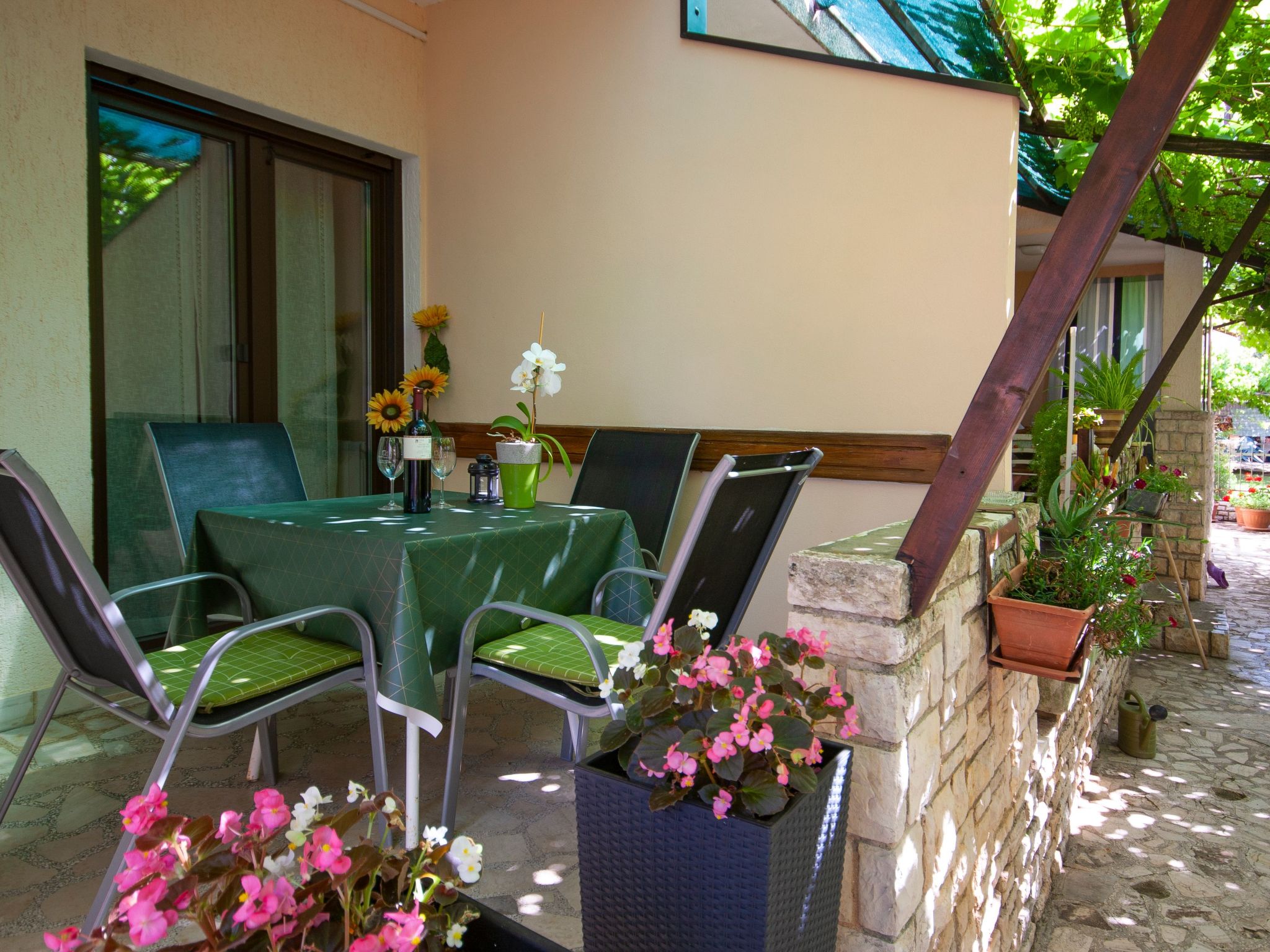 Geräumige Wohnung in Medulin mit Großer Terrasse-Binnen