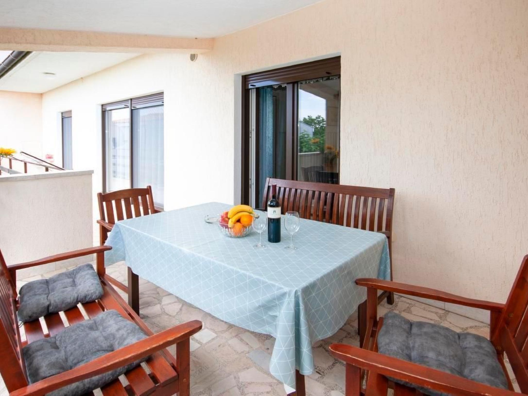 Mit privater Terrasse-Image-tags.info