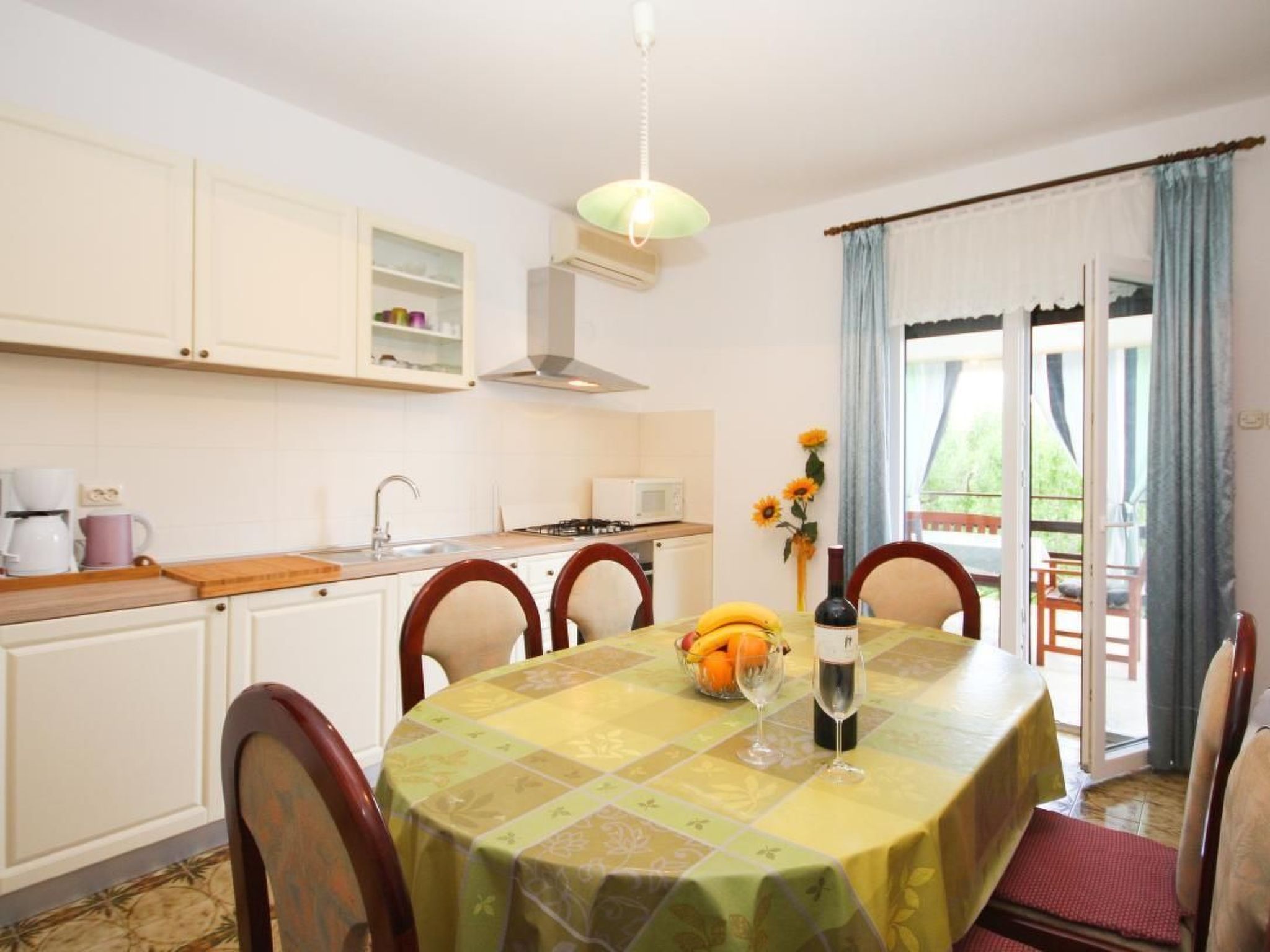 Mit privater Terrasse-Image-tags.info