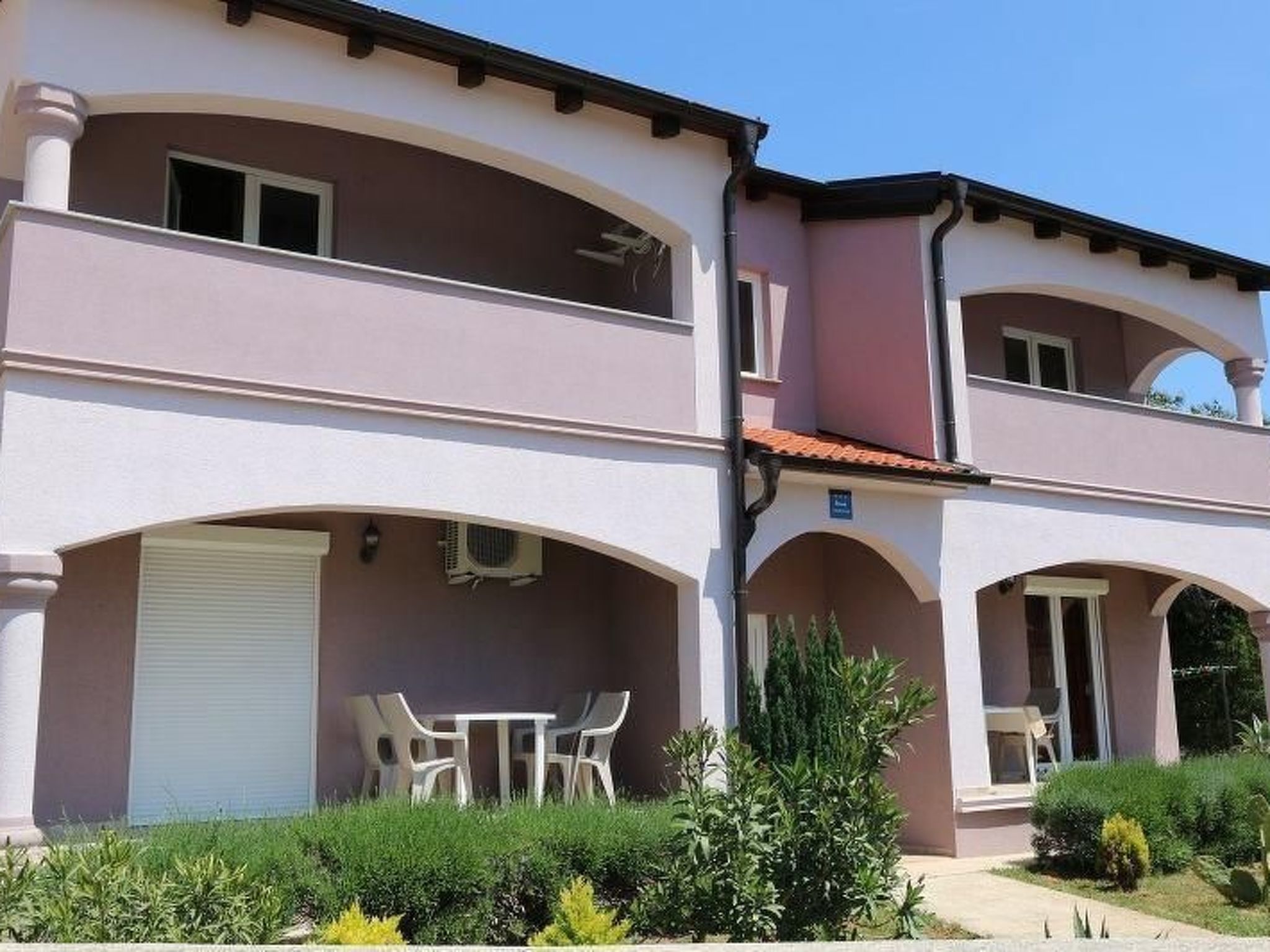 Haus Vukalovic-Inside