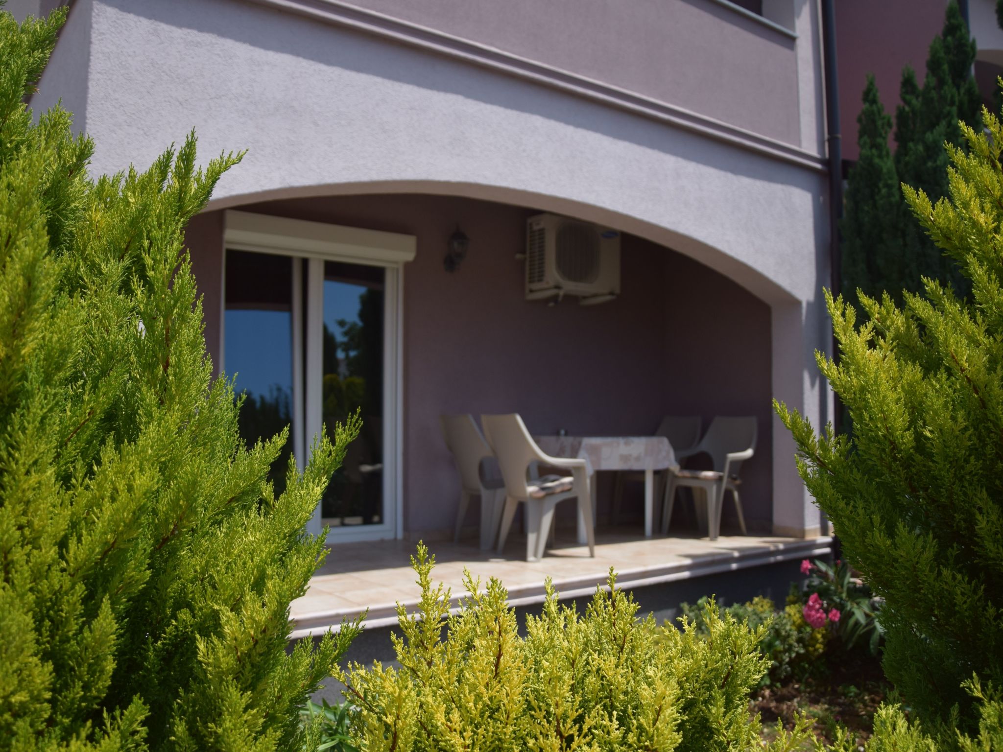 Haus Vukalovic-Inside