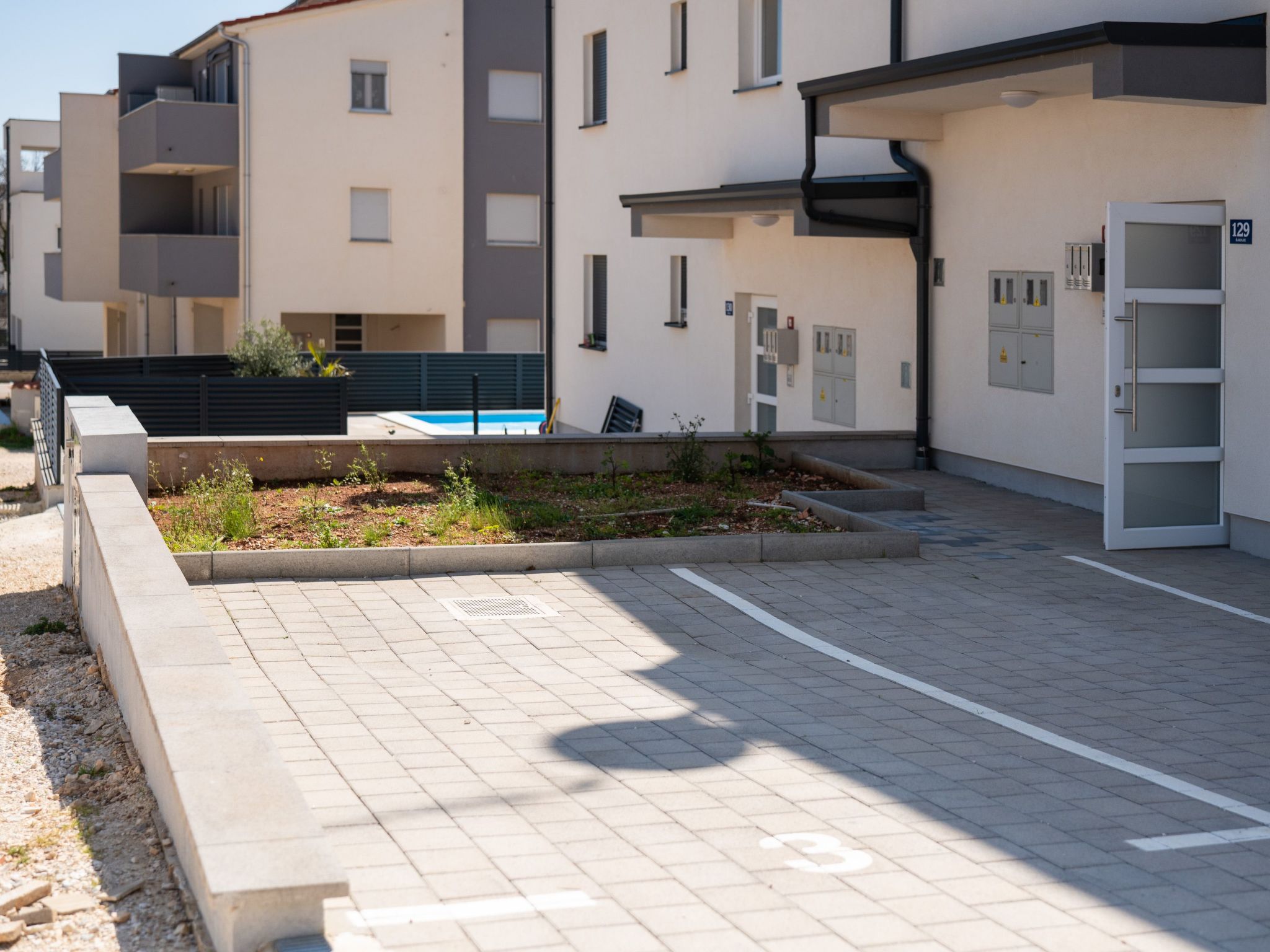 Photo of "Grau" mit Terrasse
