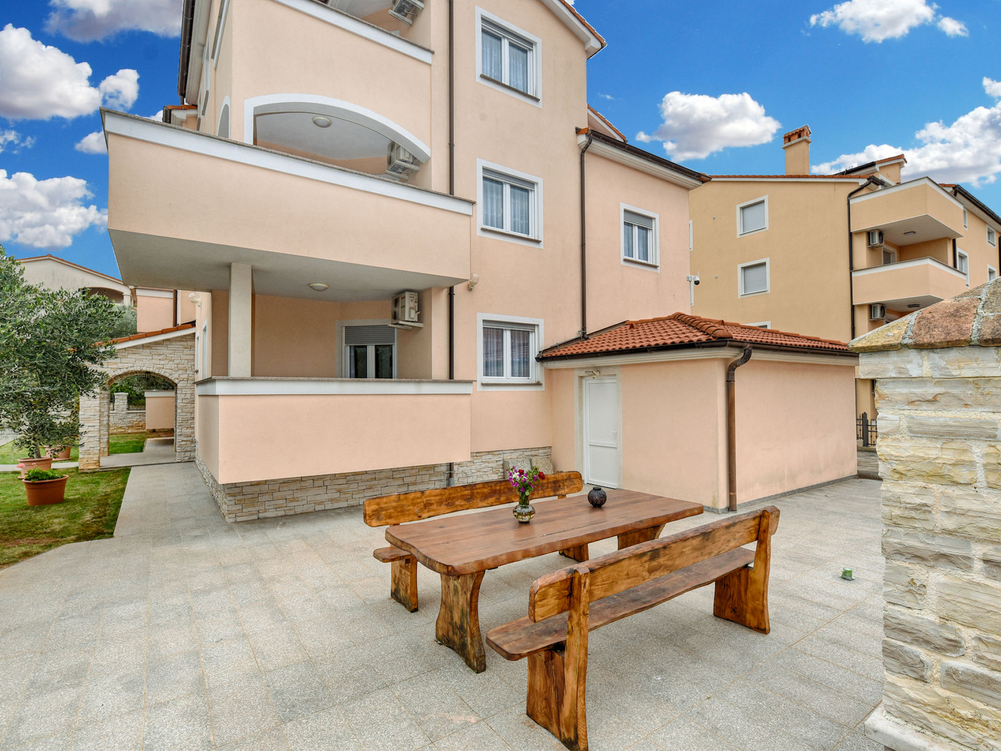 Photo of Apartment 396