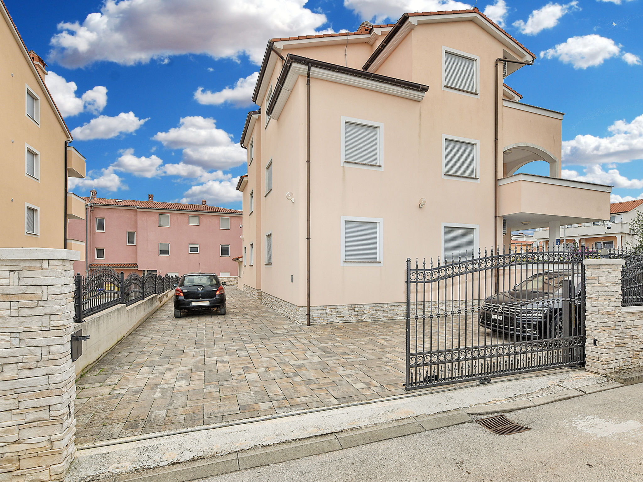 Photo of Apartment 396