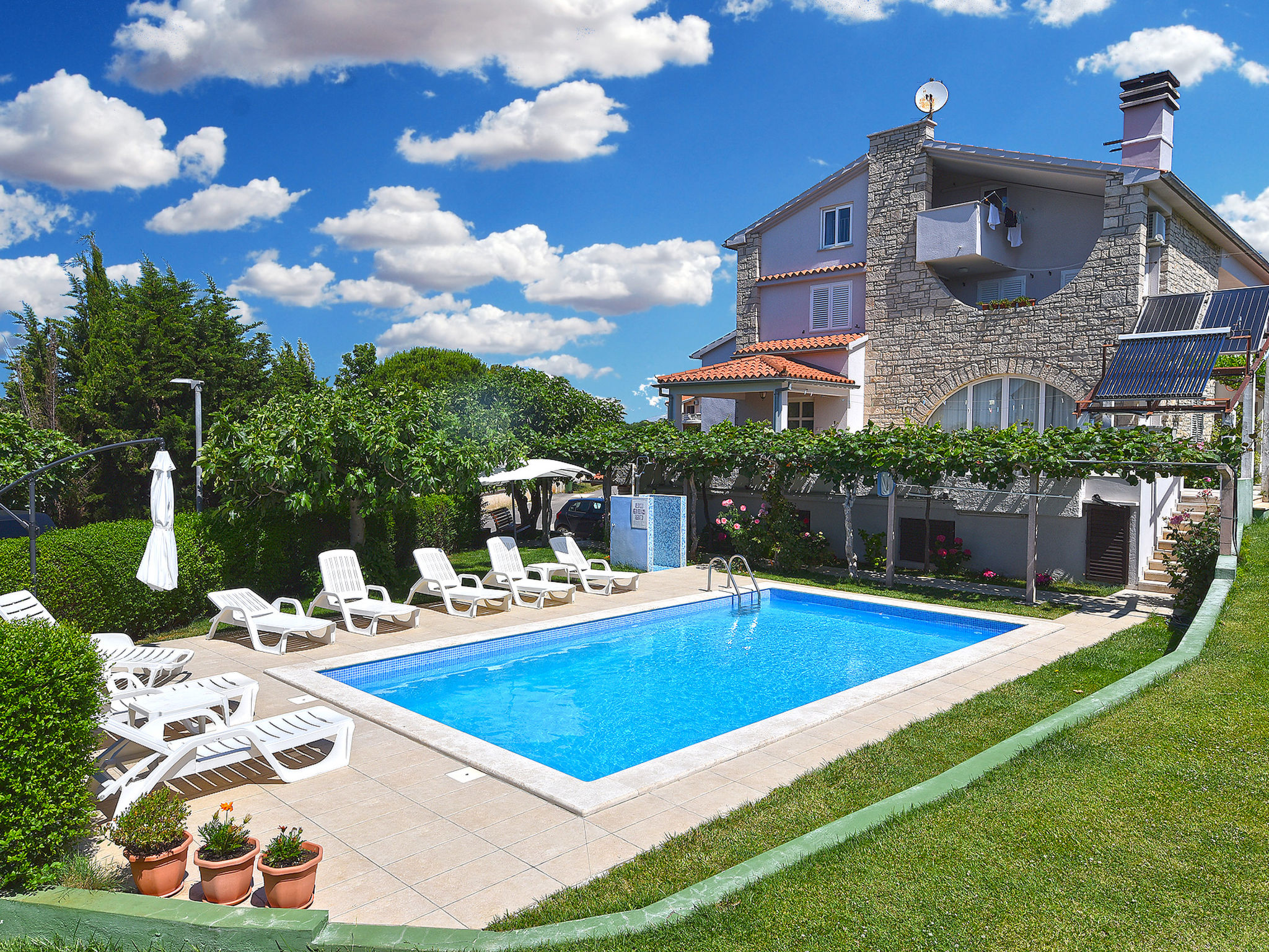 Photo of Apartment 810