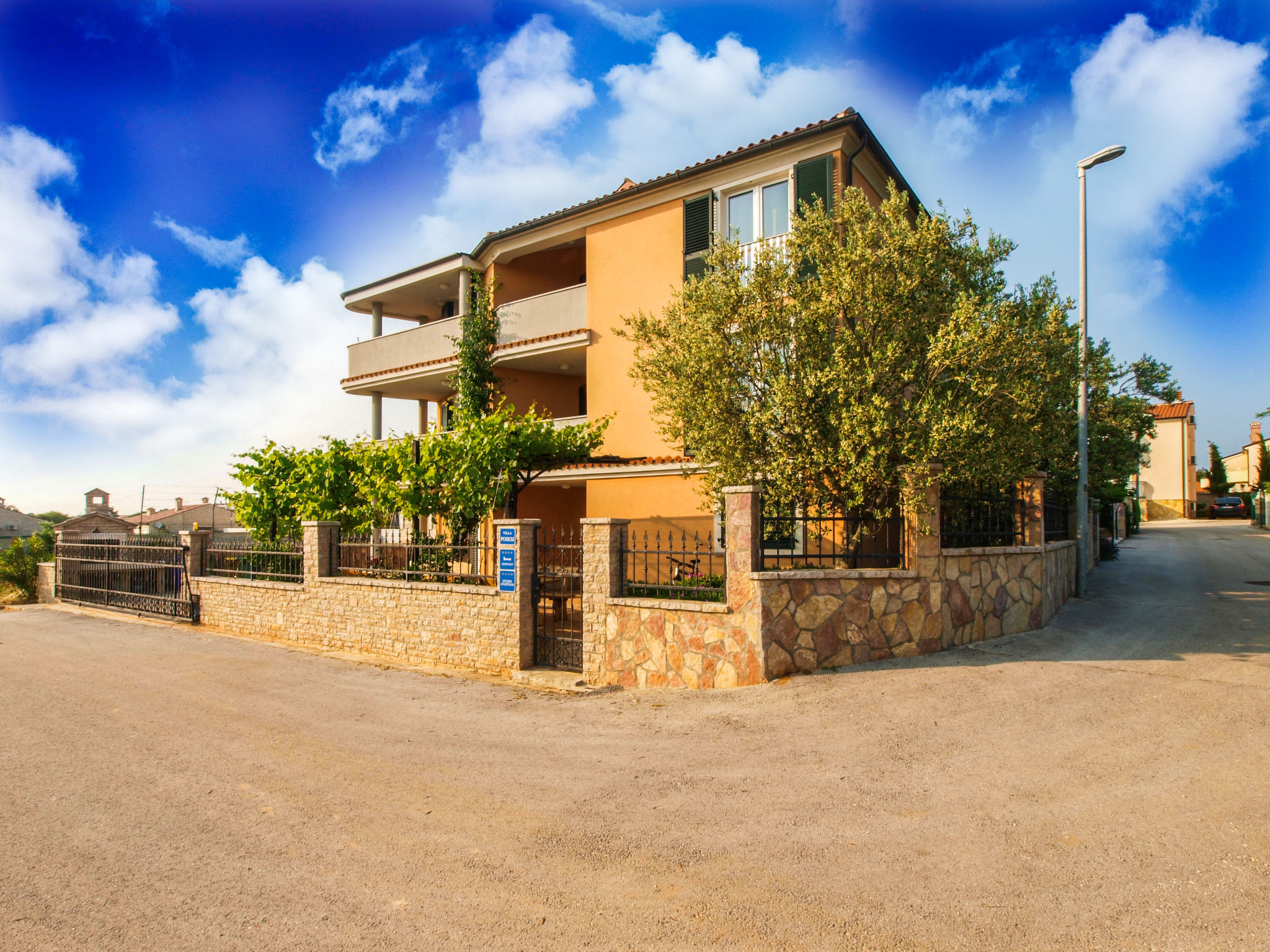 Photo of Apartment 813