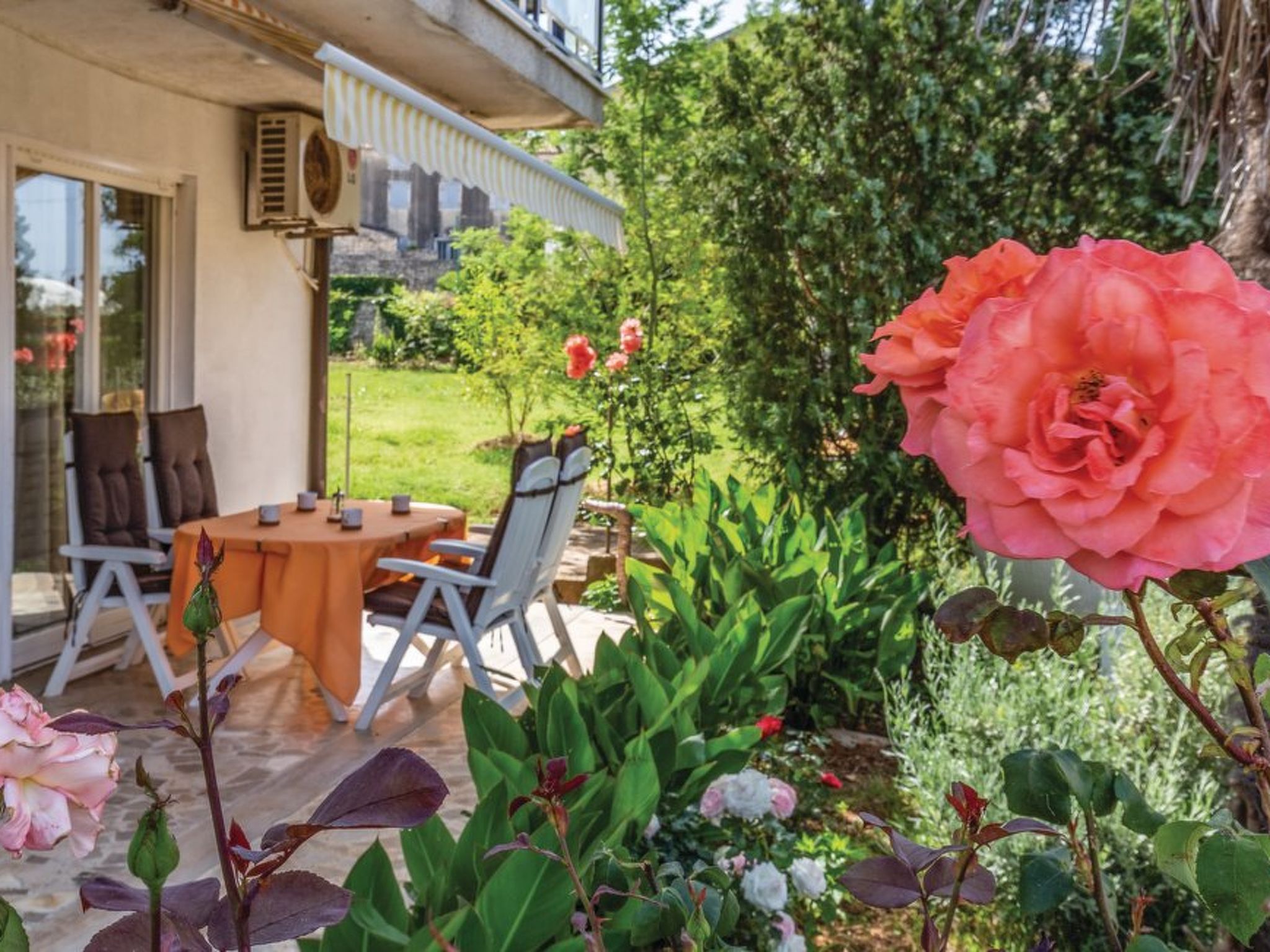 Photo of Apartment 812