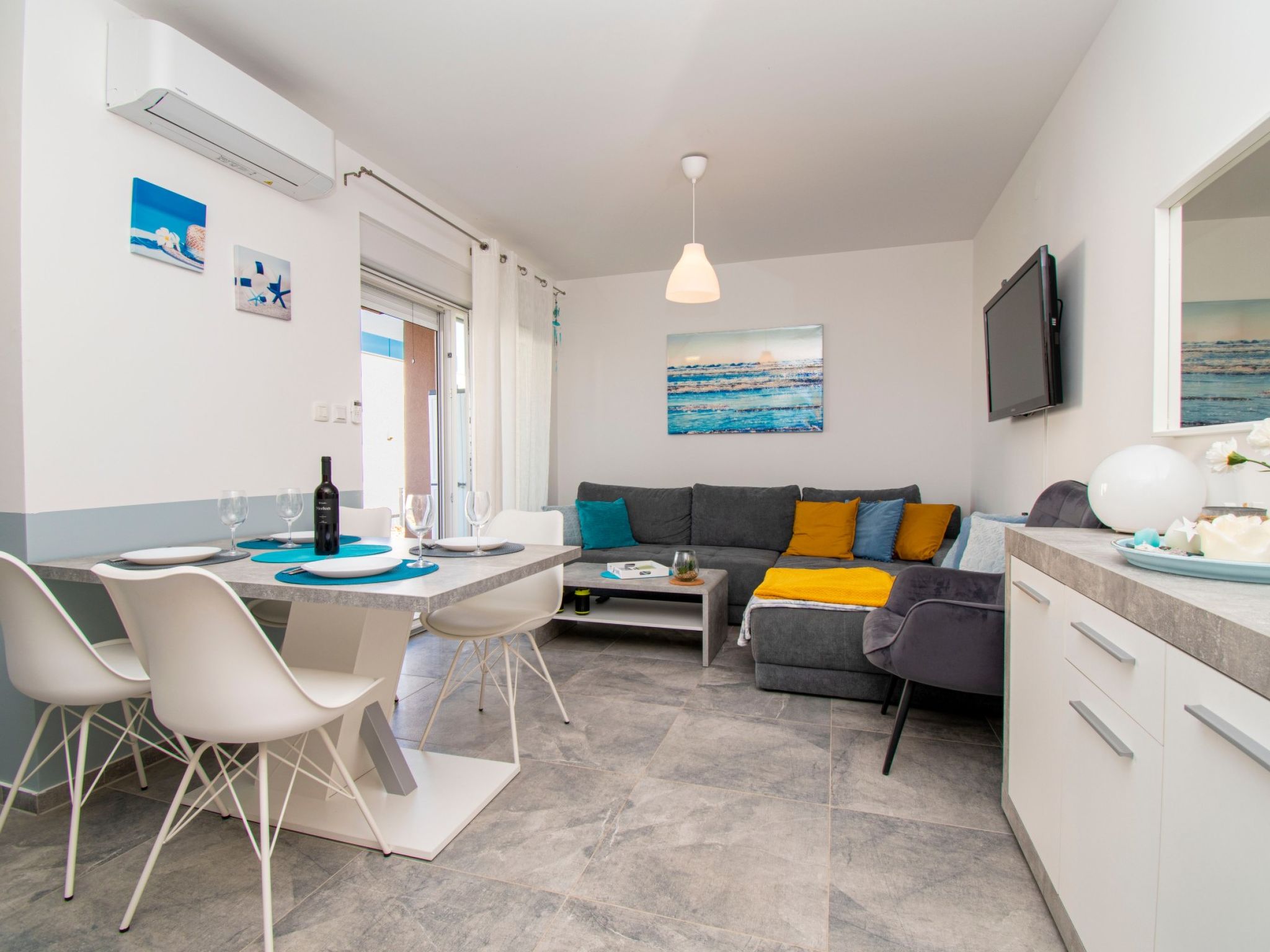 Photo of Apartment Near the Sea