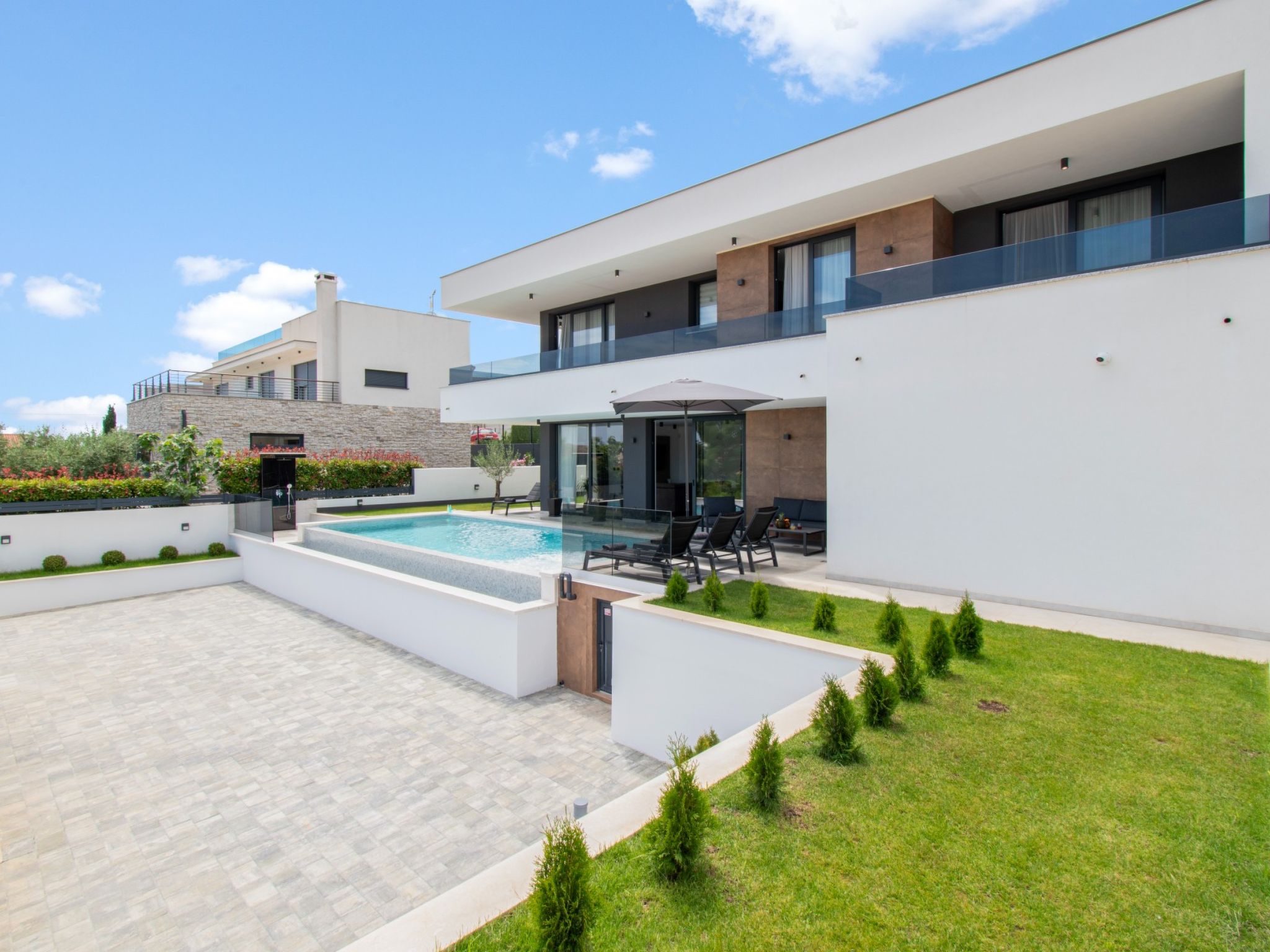 Photo of Villa Infinity Gem