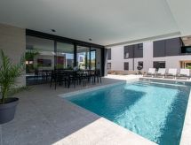 Villa MarEA: Jouw exclusieve villa aan zee in Medulin, Istrië - thumbnail 3