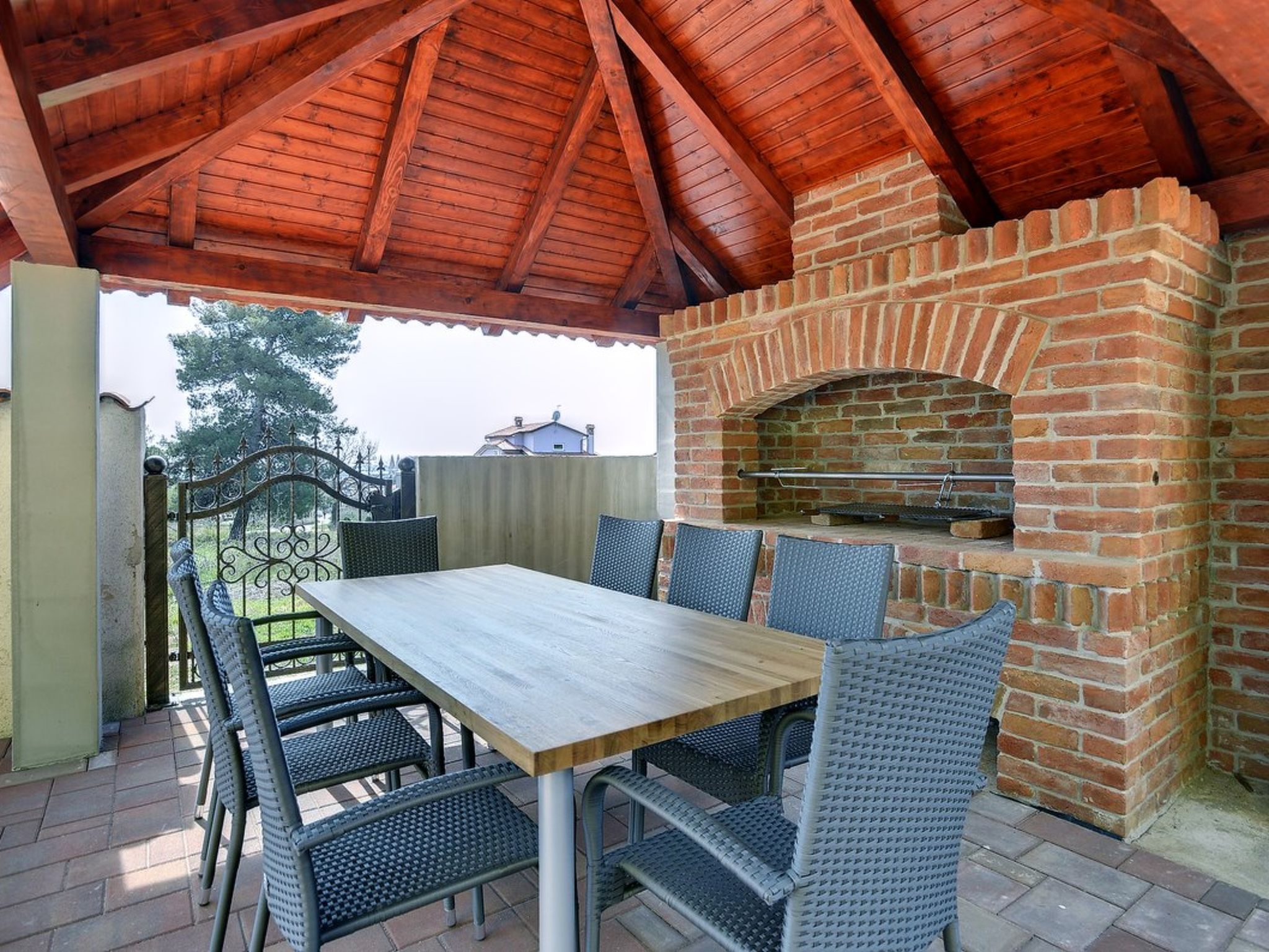 Photo of House Robert