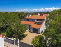Villa Entini: Luxe vrijstaande villa met privézwembad vlakbij zee in Medulin - thumbnail 5