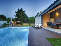 Villa Entini: Luxe vrijstaande villa met privézwembad vlakbij zee in Medulin - thumbnail 1