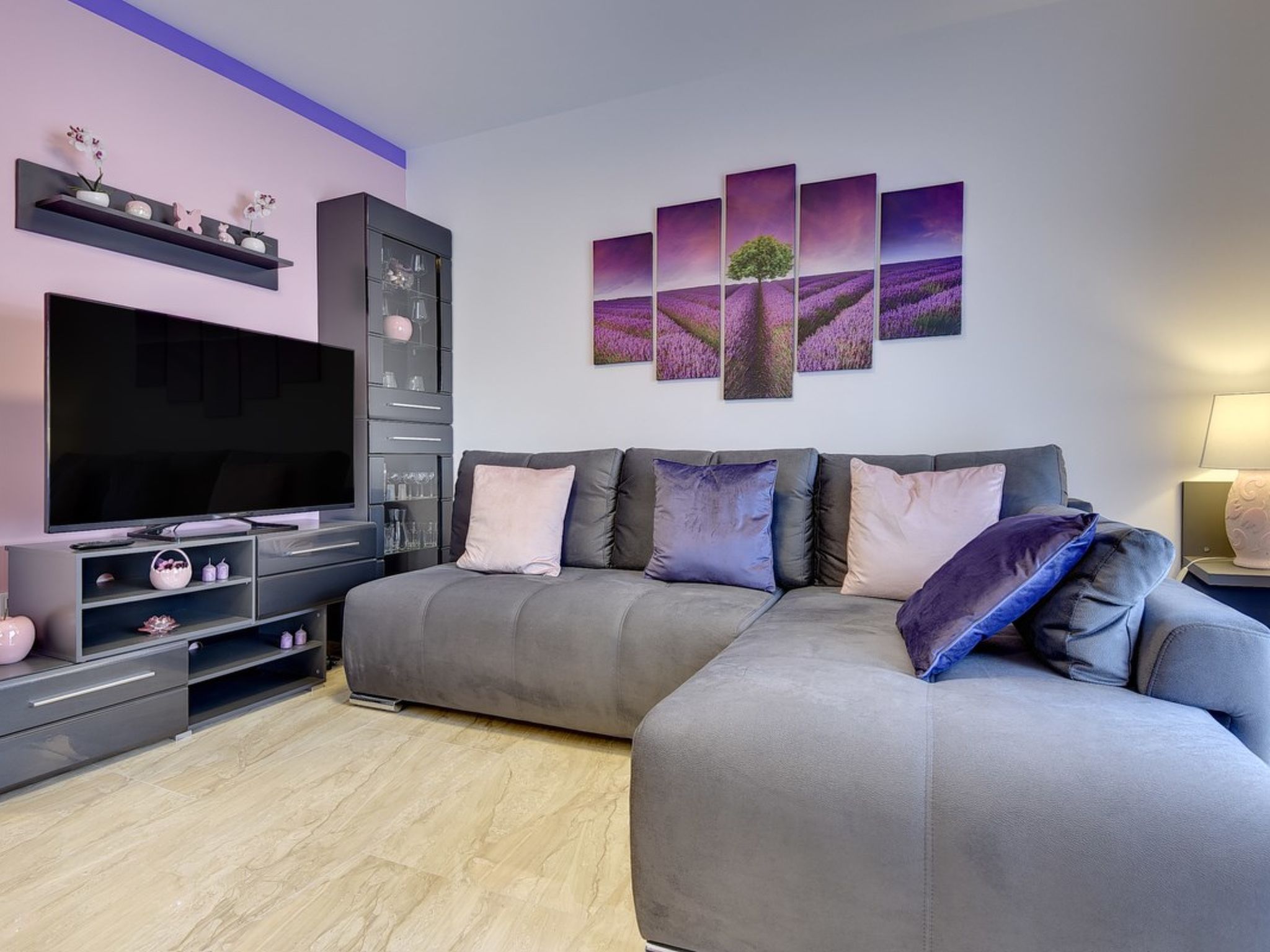 Photo of House Ivona