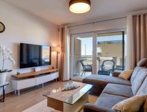 Modern appartement aan zee in Medulin met panoramisch uitzicht - thumbnail 3