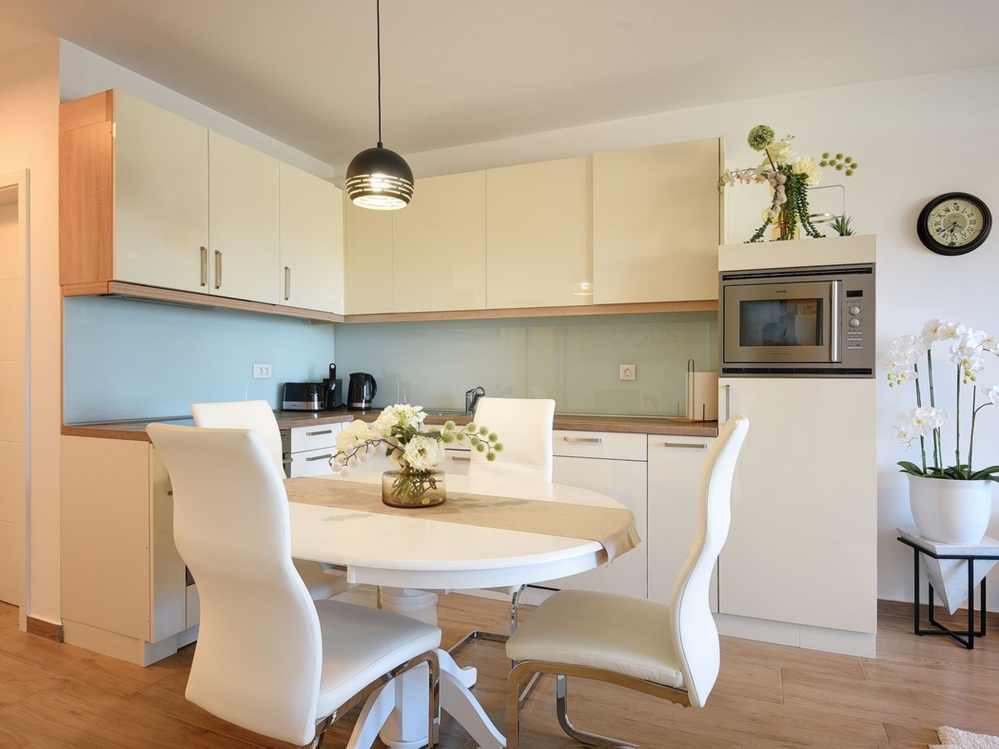 Photo of House Posesi