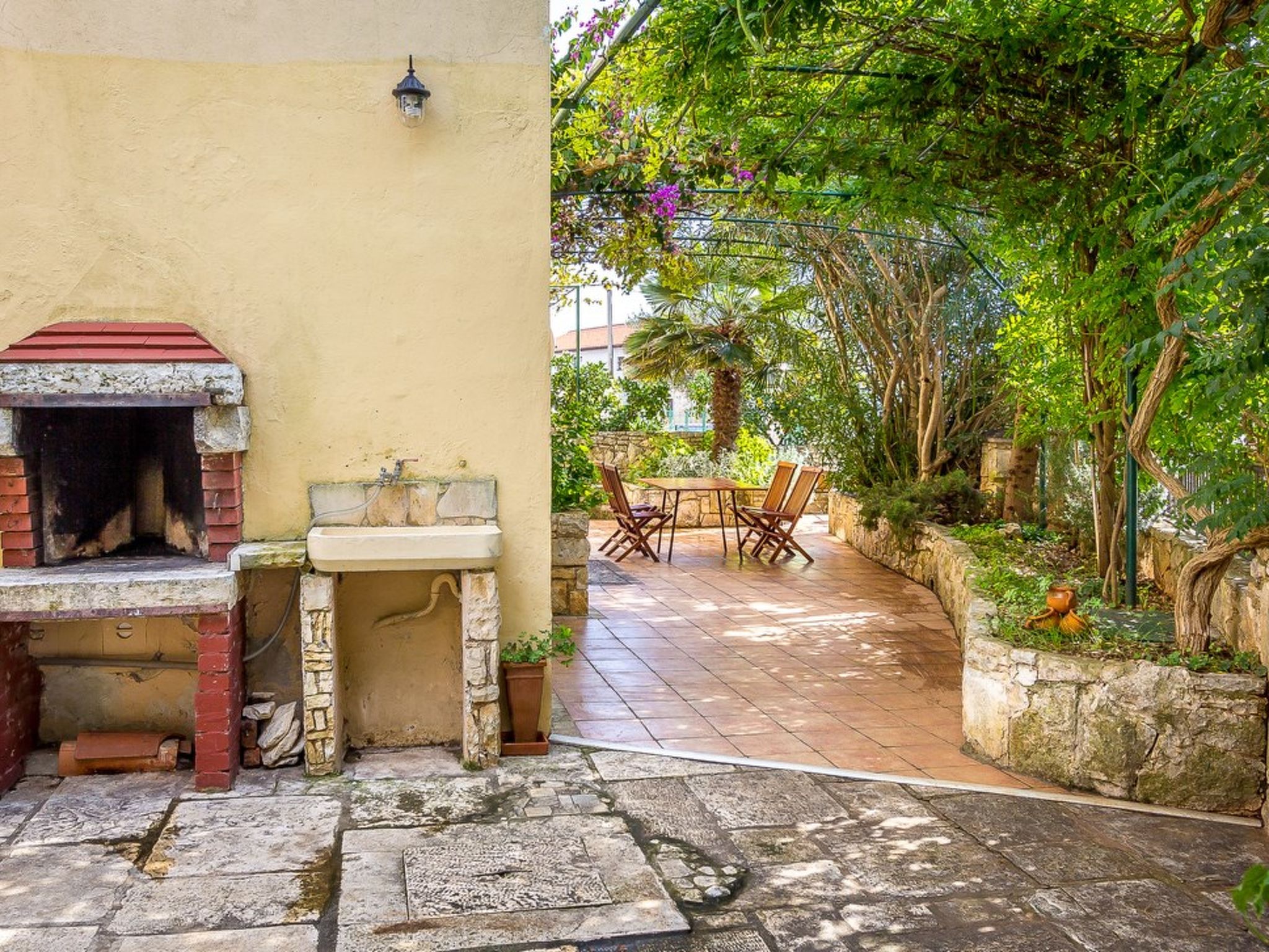 Photo of House Mladen