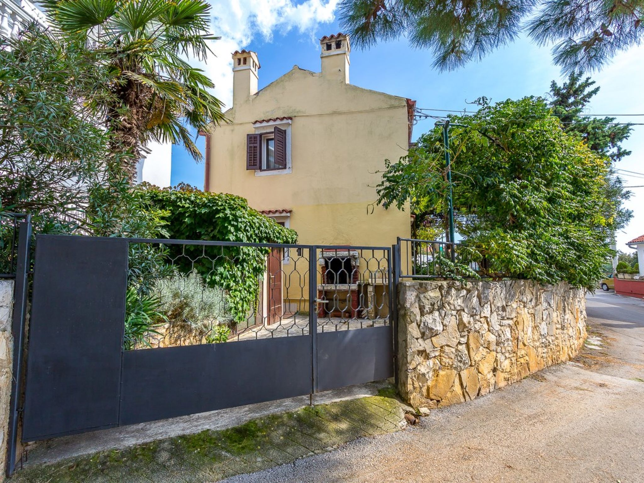 House Mladen Accommodation in Medulin