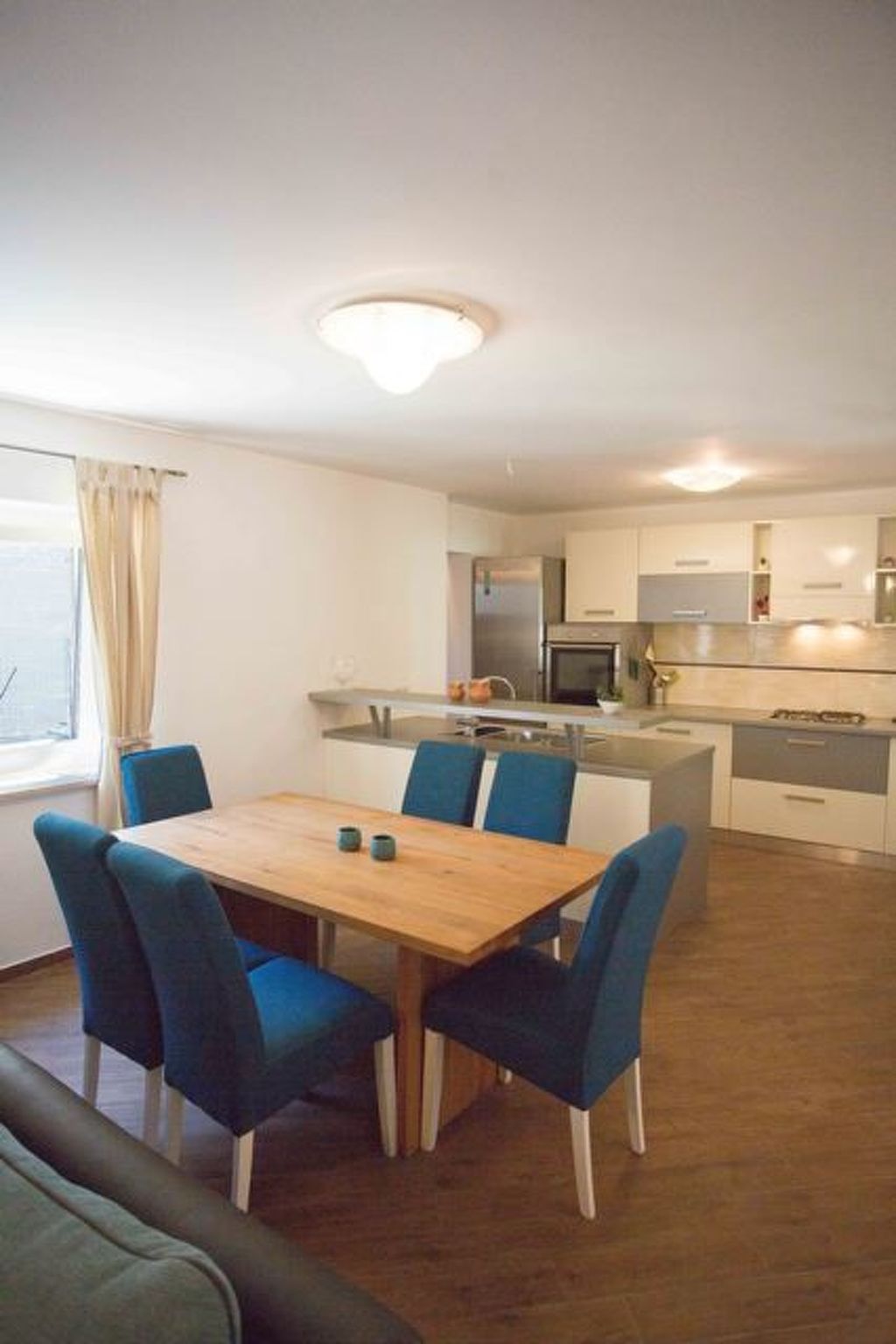 Photo of Helle und moderne, erst kürzlich renovierte (2014) Ferienwohnung mit privater T