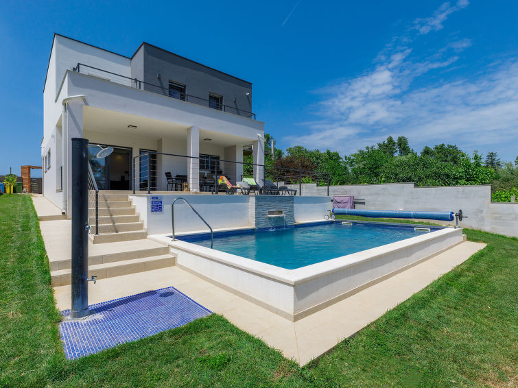 Villa Tara in Medulin met privézwembad en 4 slaapkamers in Medulin