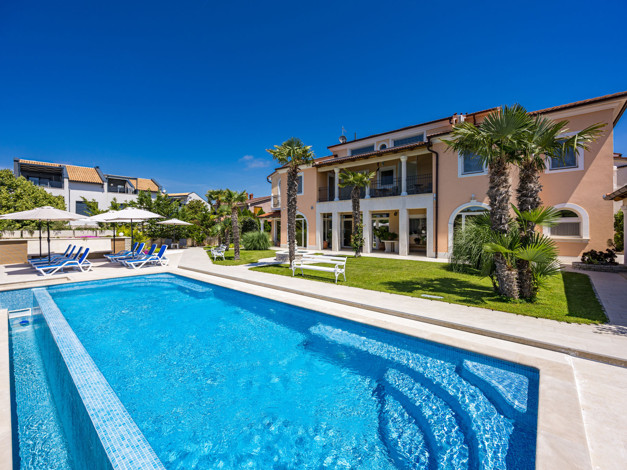Villa Vizula-Dehors