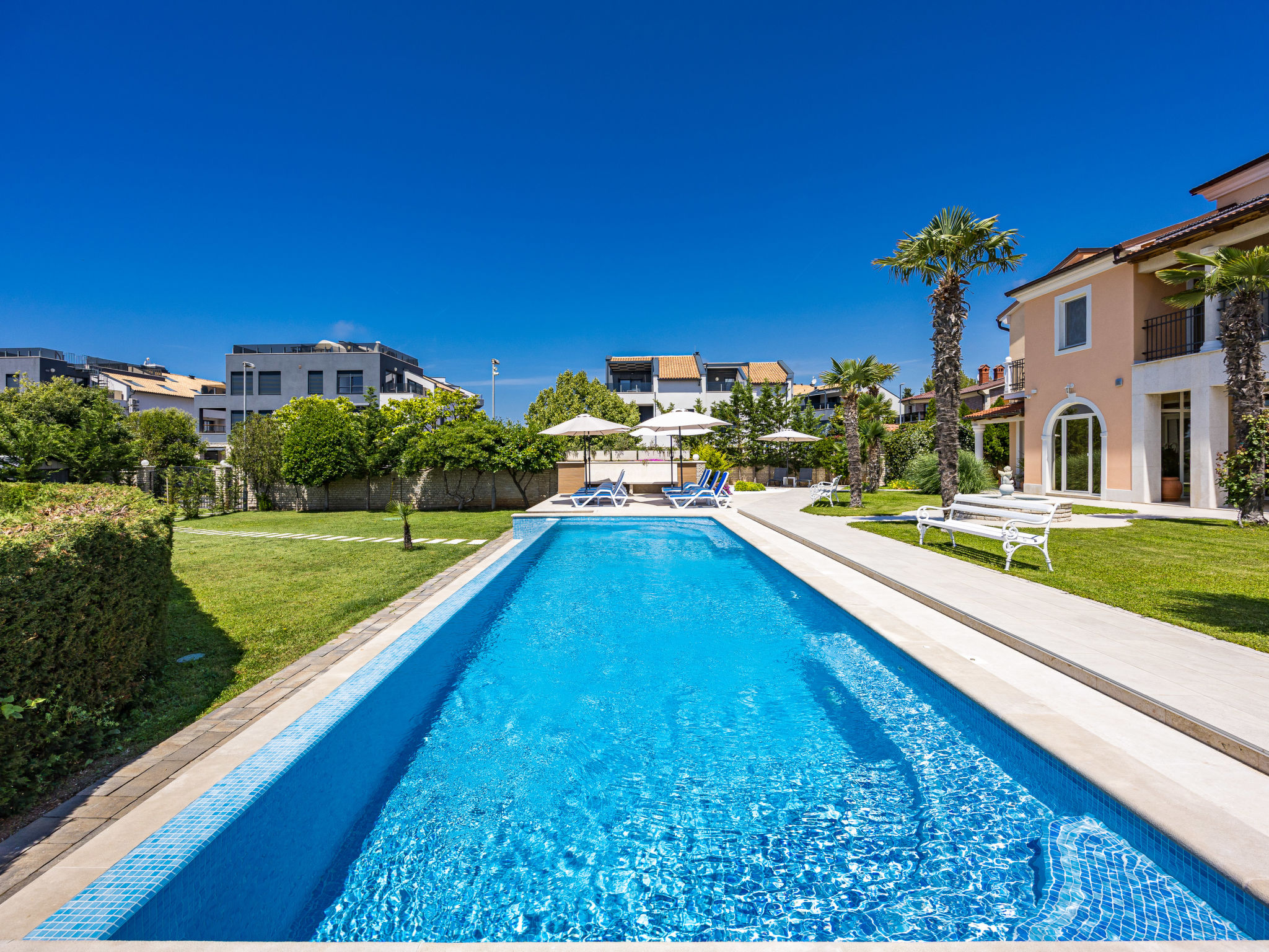 Villa Vizula-Dehors