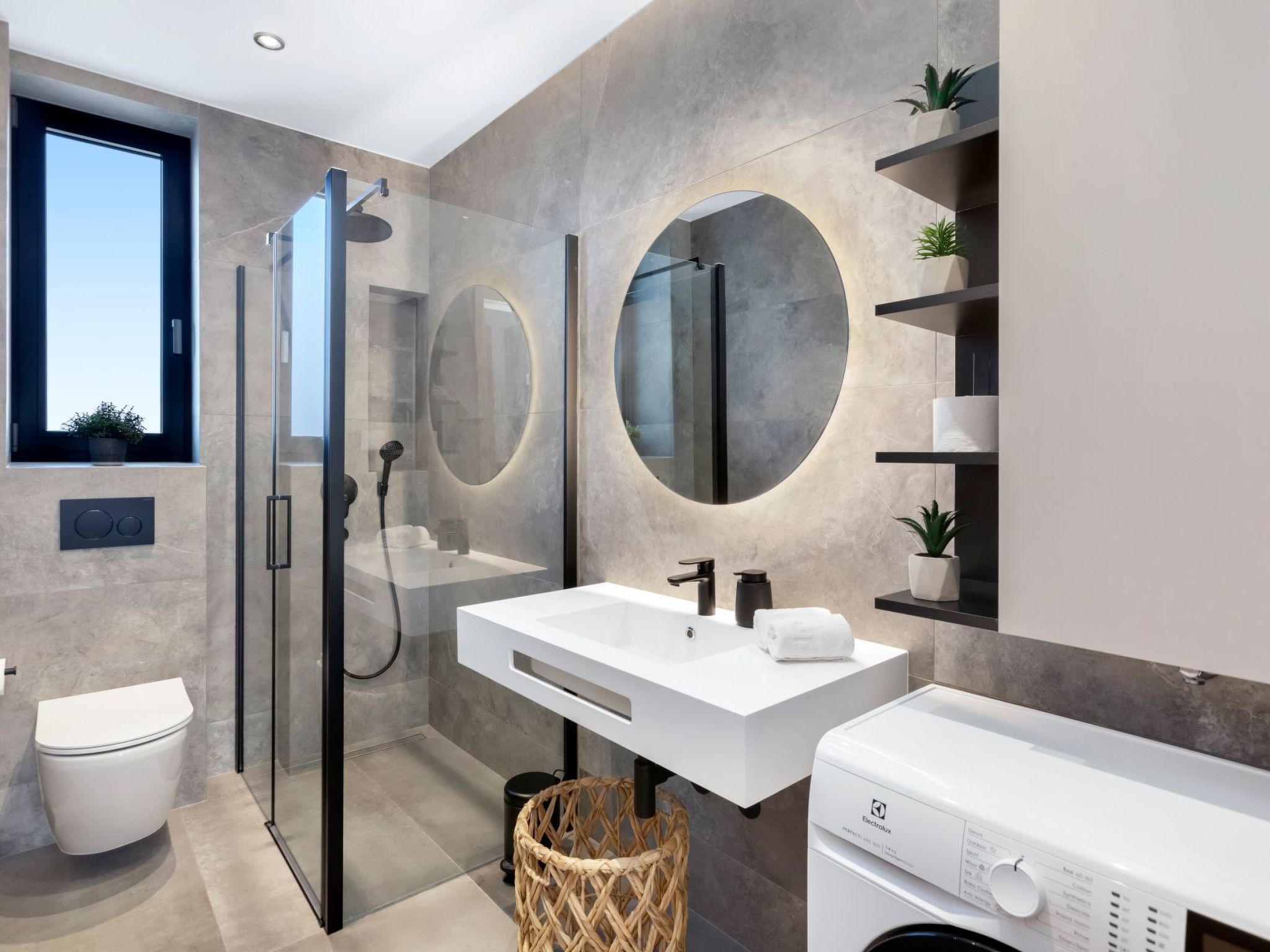 Photo of Fly Room - A1