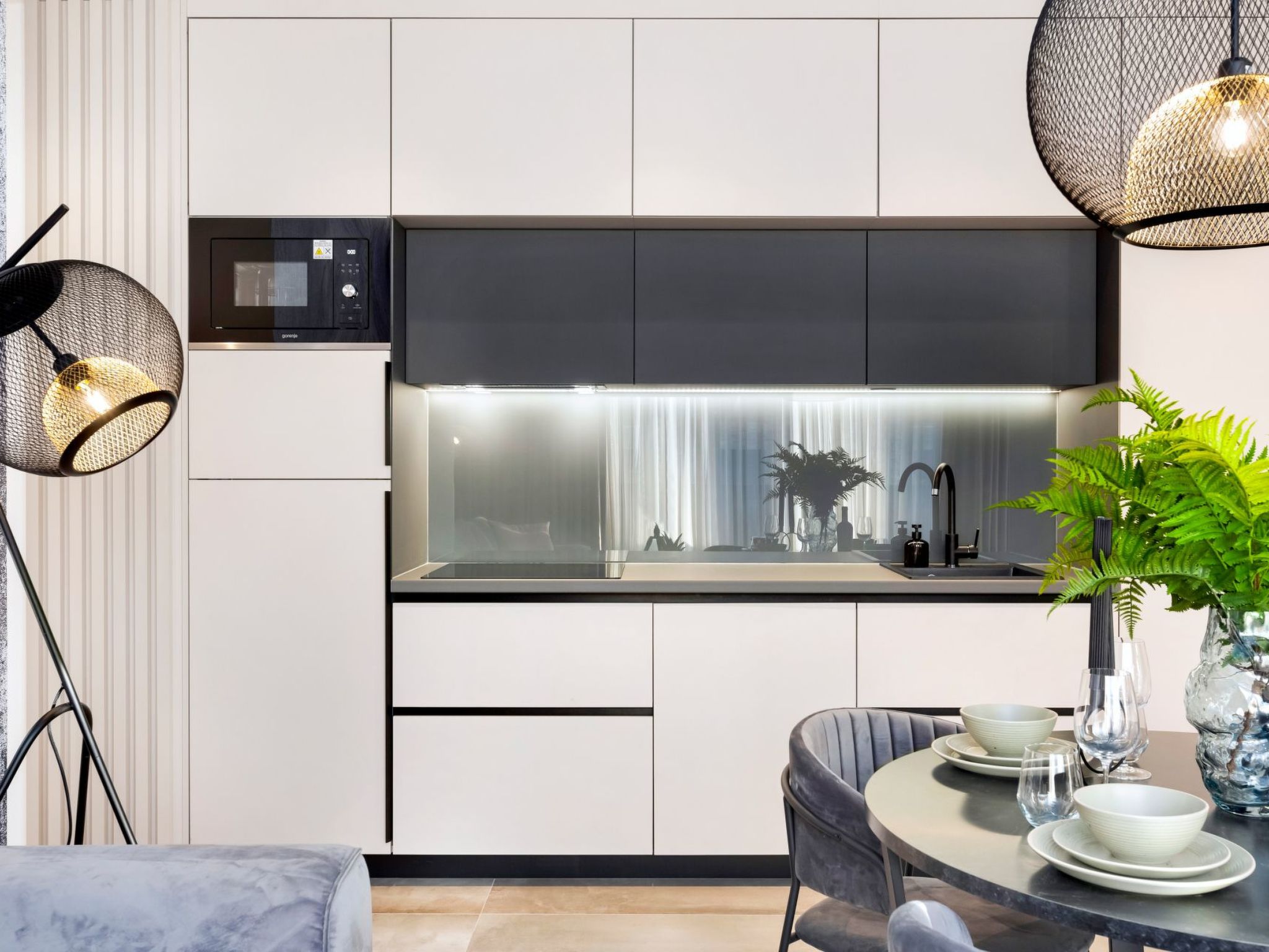 Photo of Fly Room - A1