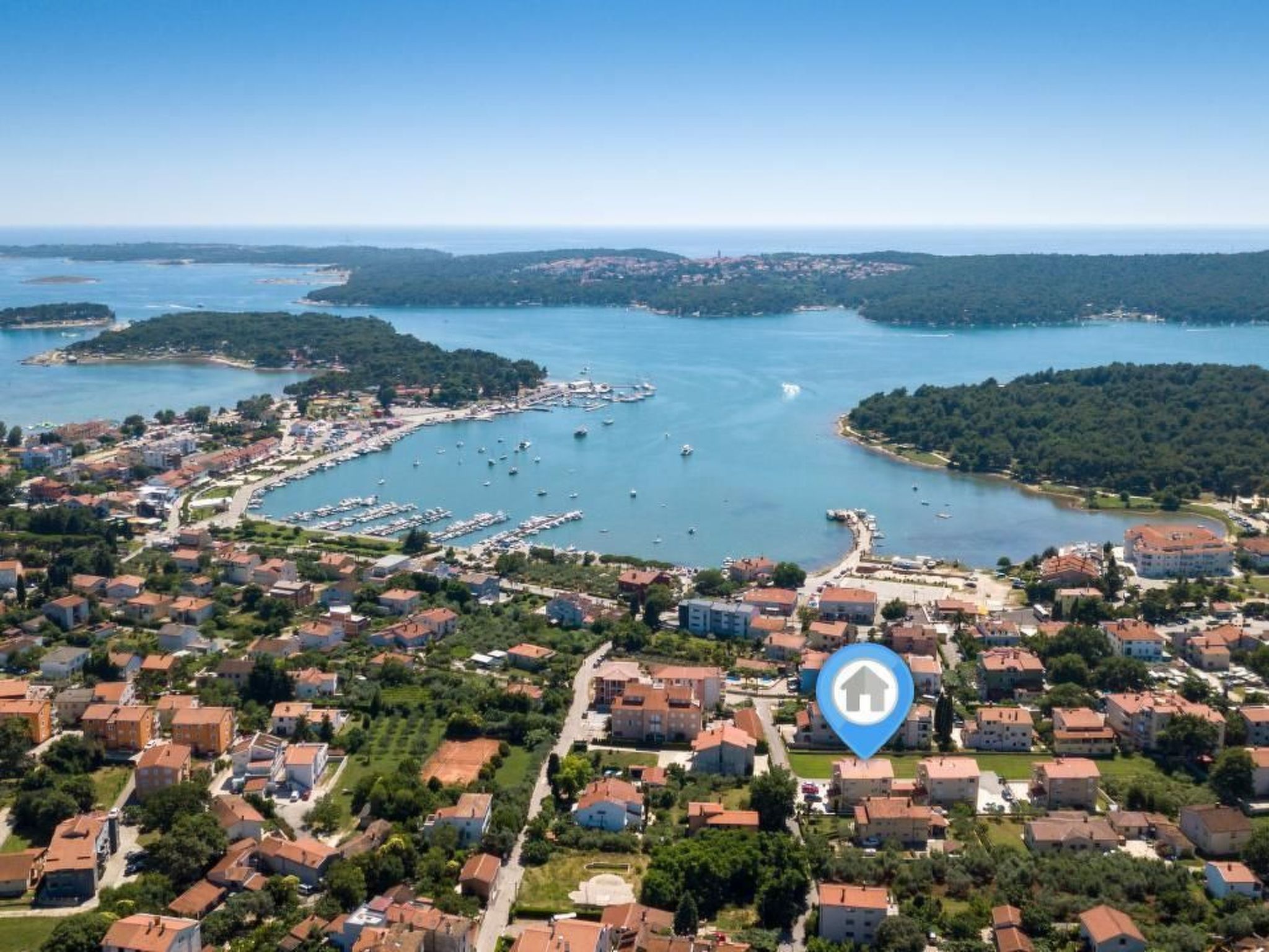 Photo of Wohnung mit Balkon