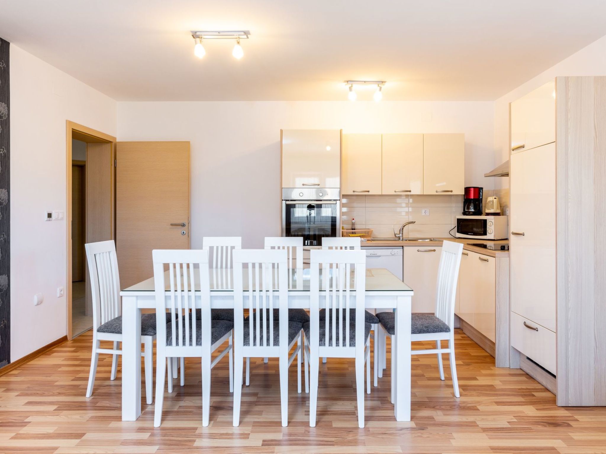 'Dragan 2' mit Balkon