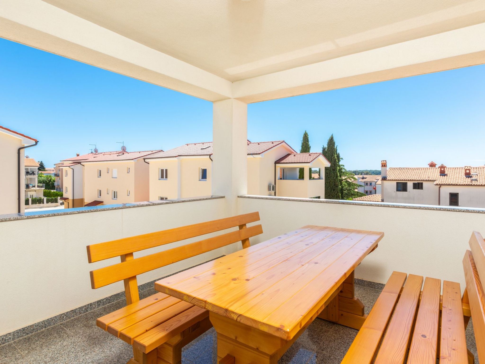 Photo of "Dragan 2" mit Balkon