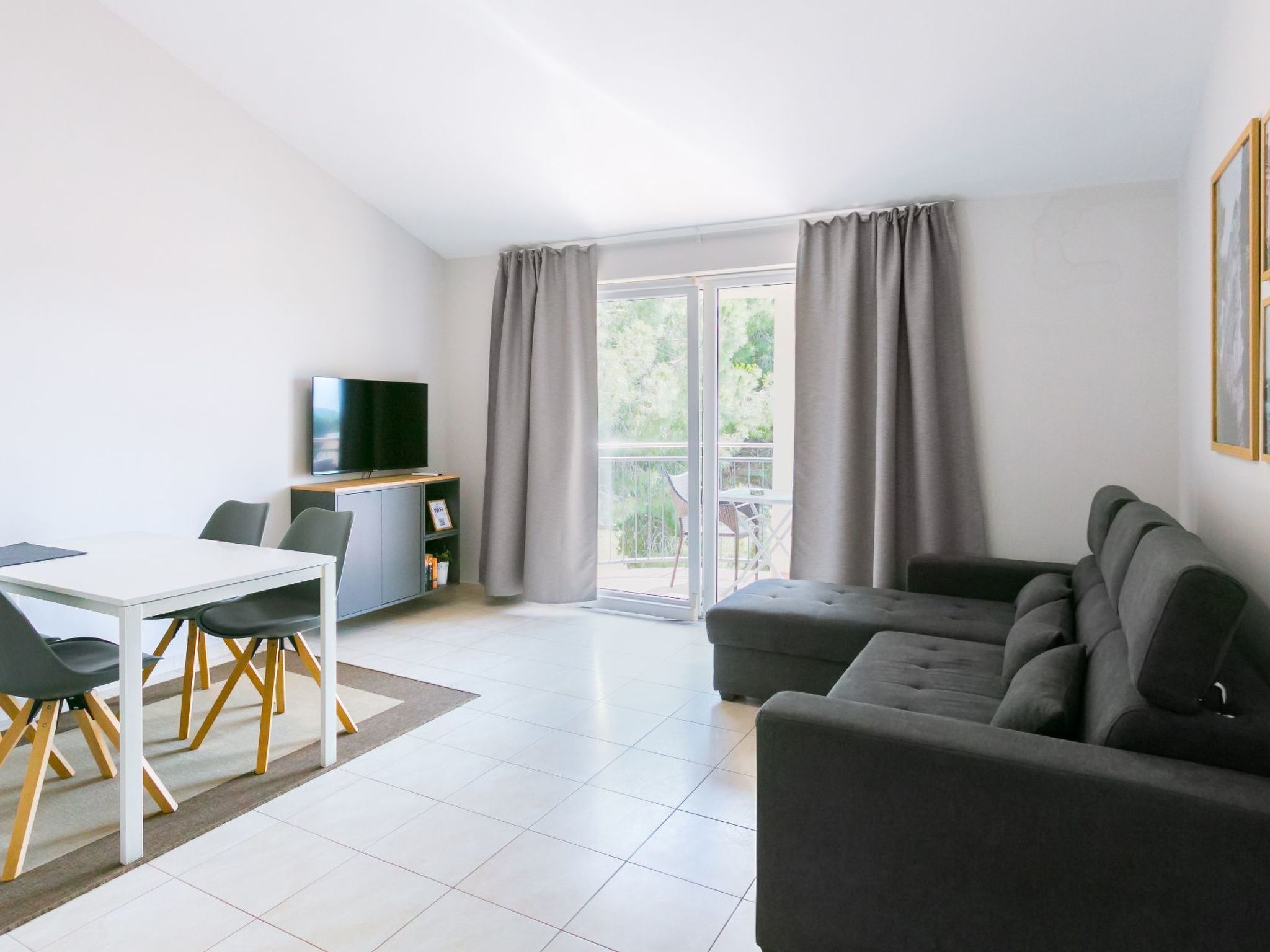 Wohnung 'Pinia 4' mit Balkon