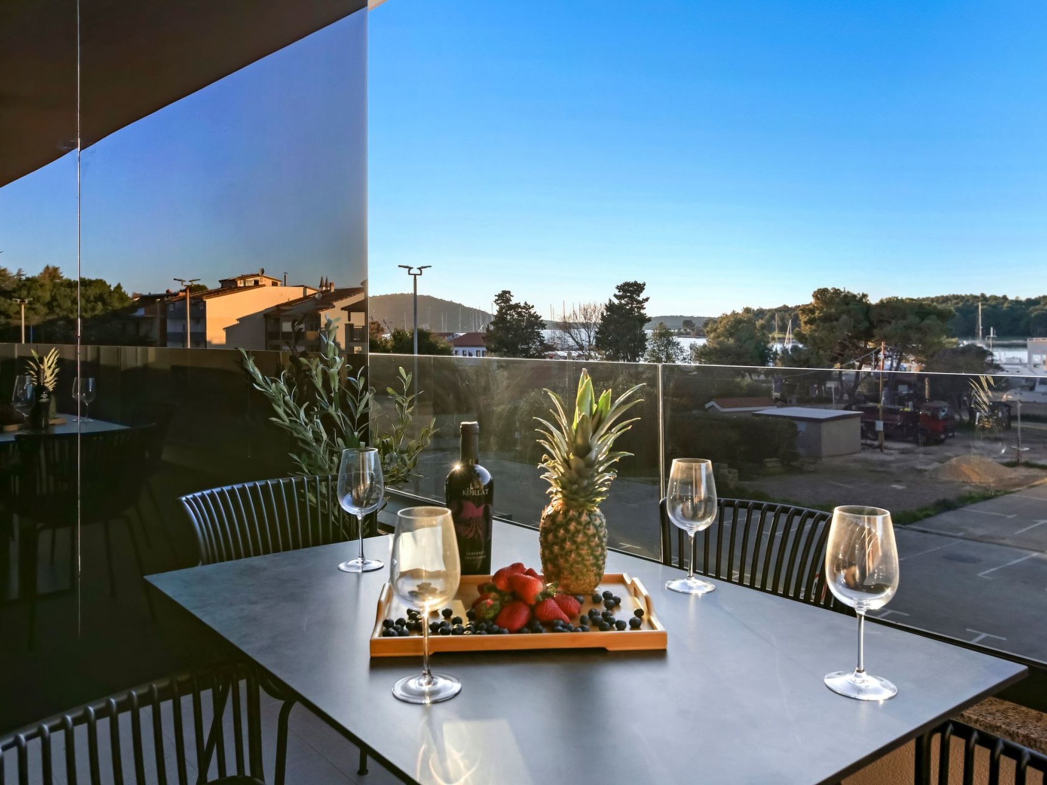 Photo of Fly Room - A2