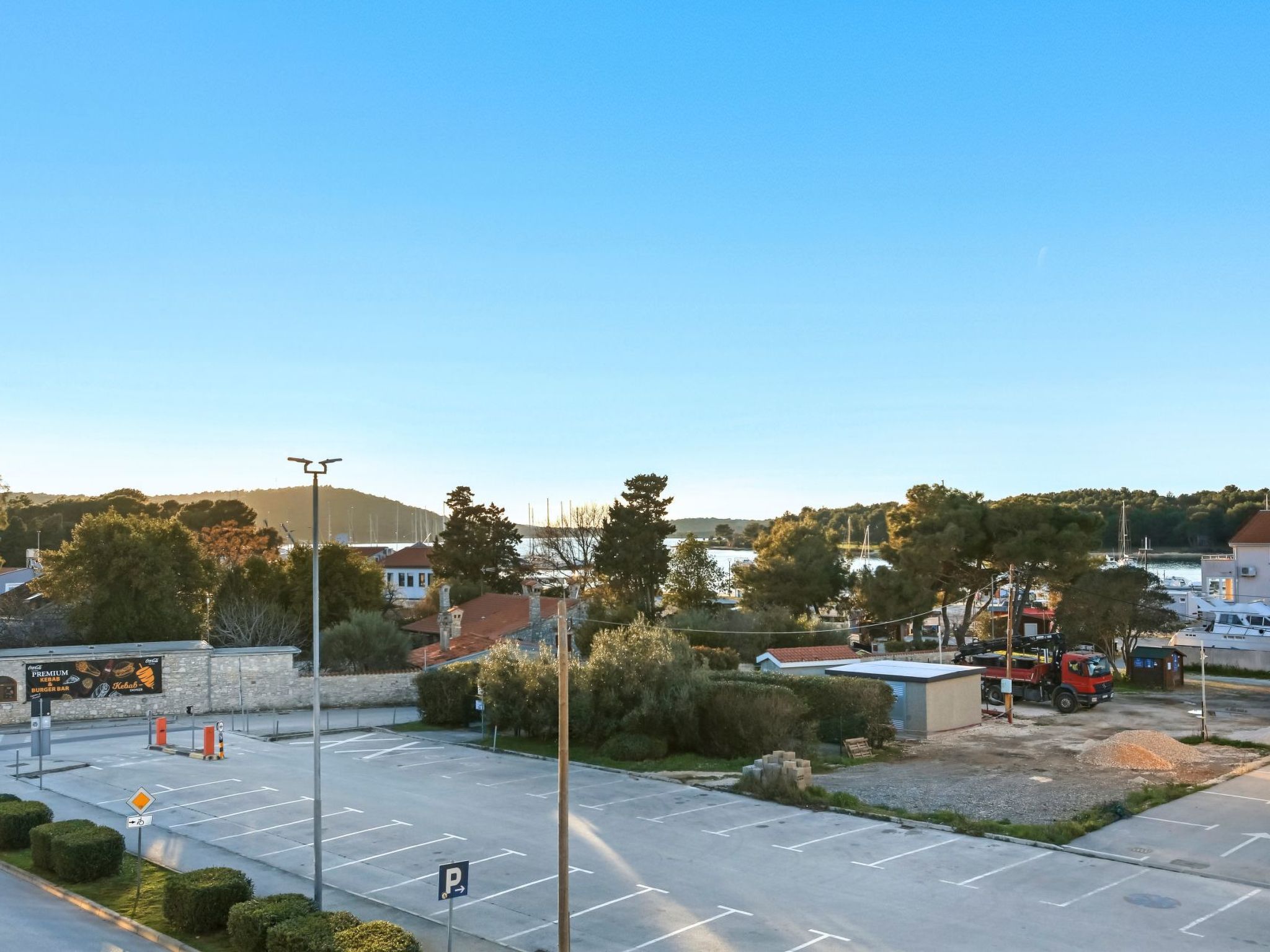 Photo of Fly Room - A2