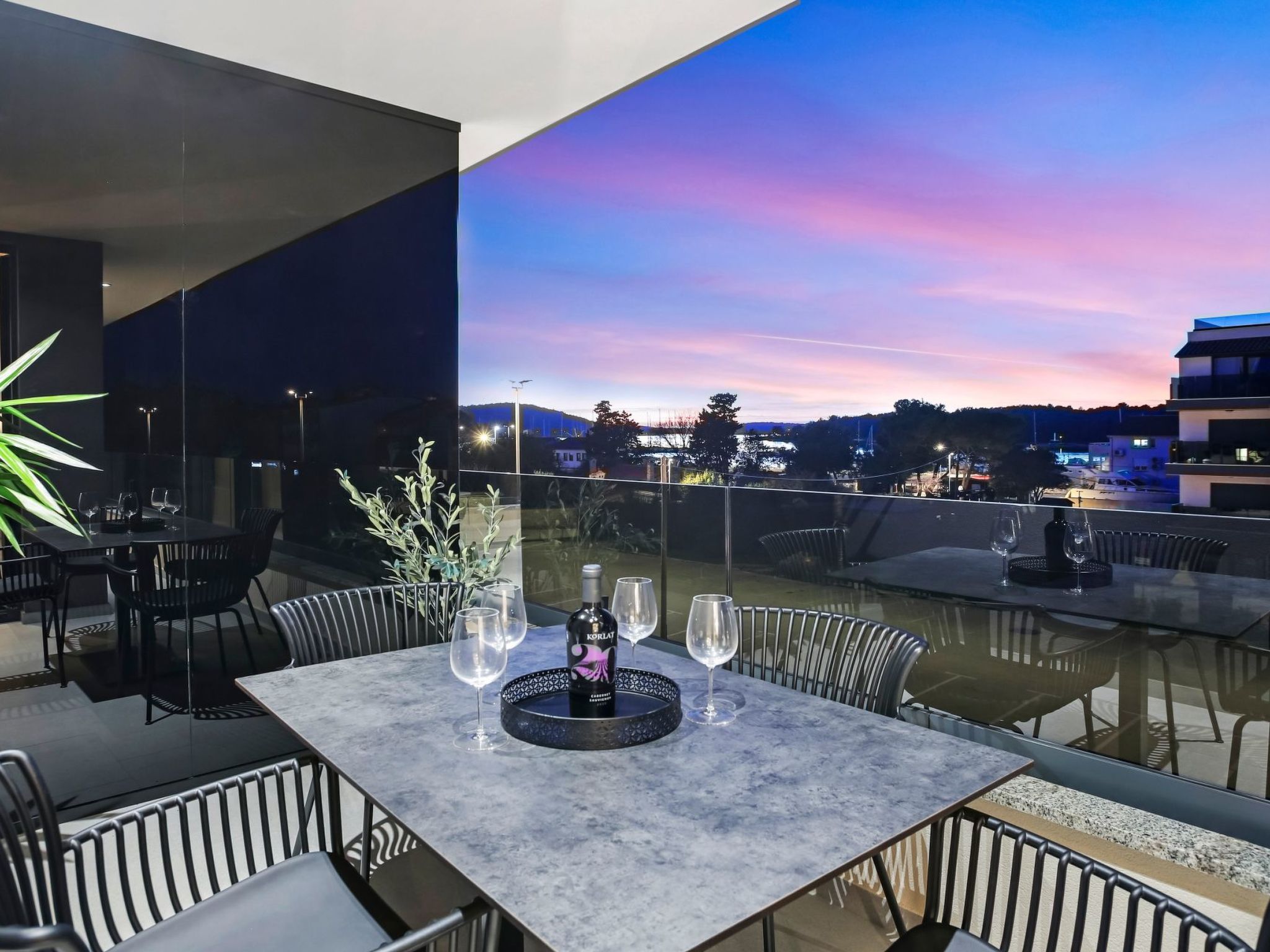 Photo of Fly Room - A2