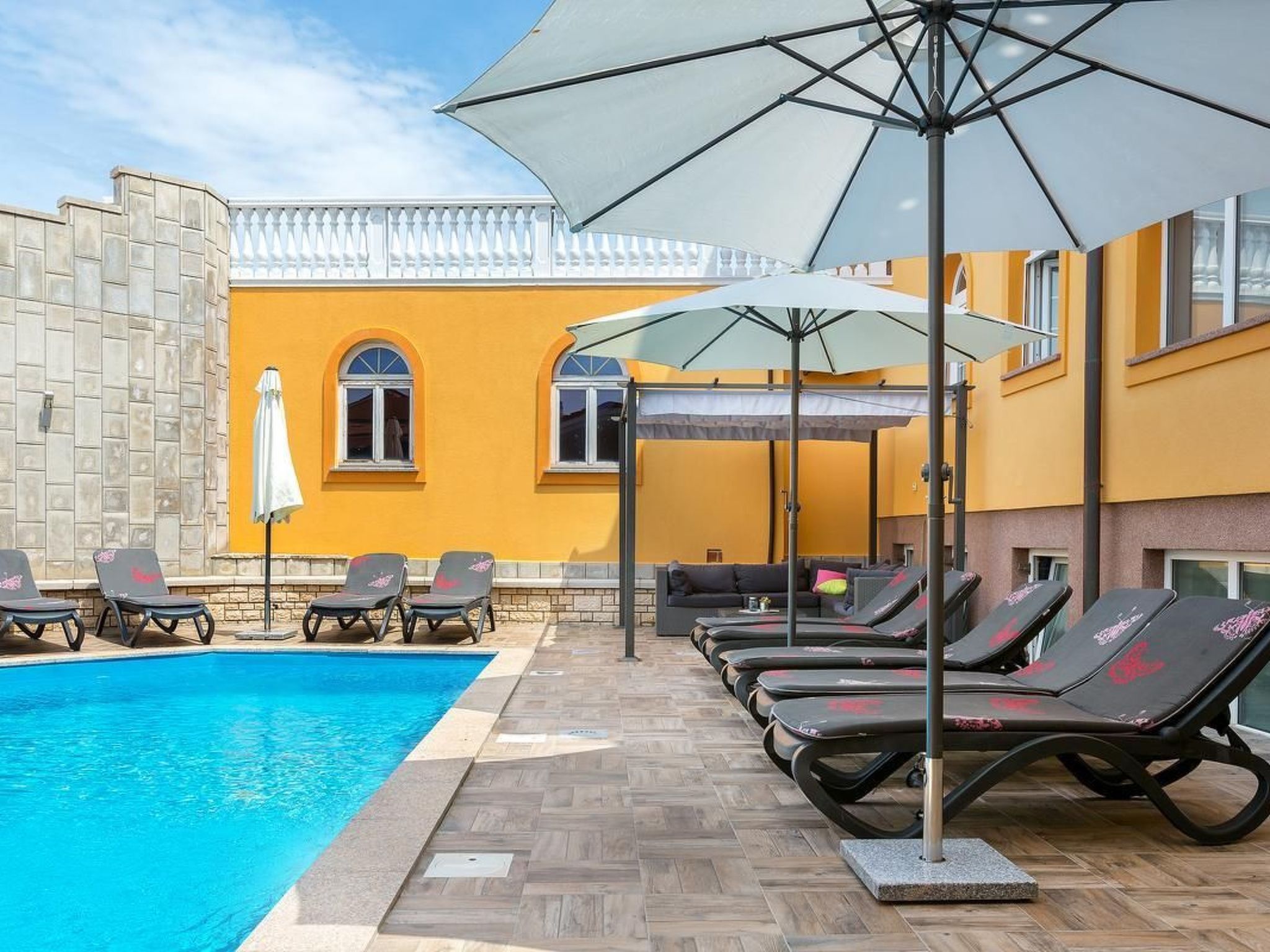 Photo of Wohnung in Medulin mit Grill, Garten und Terrasse