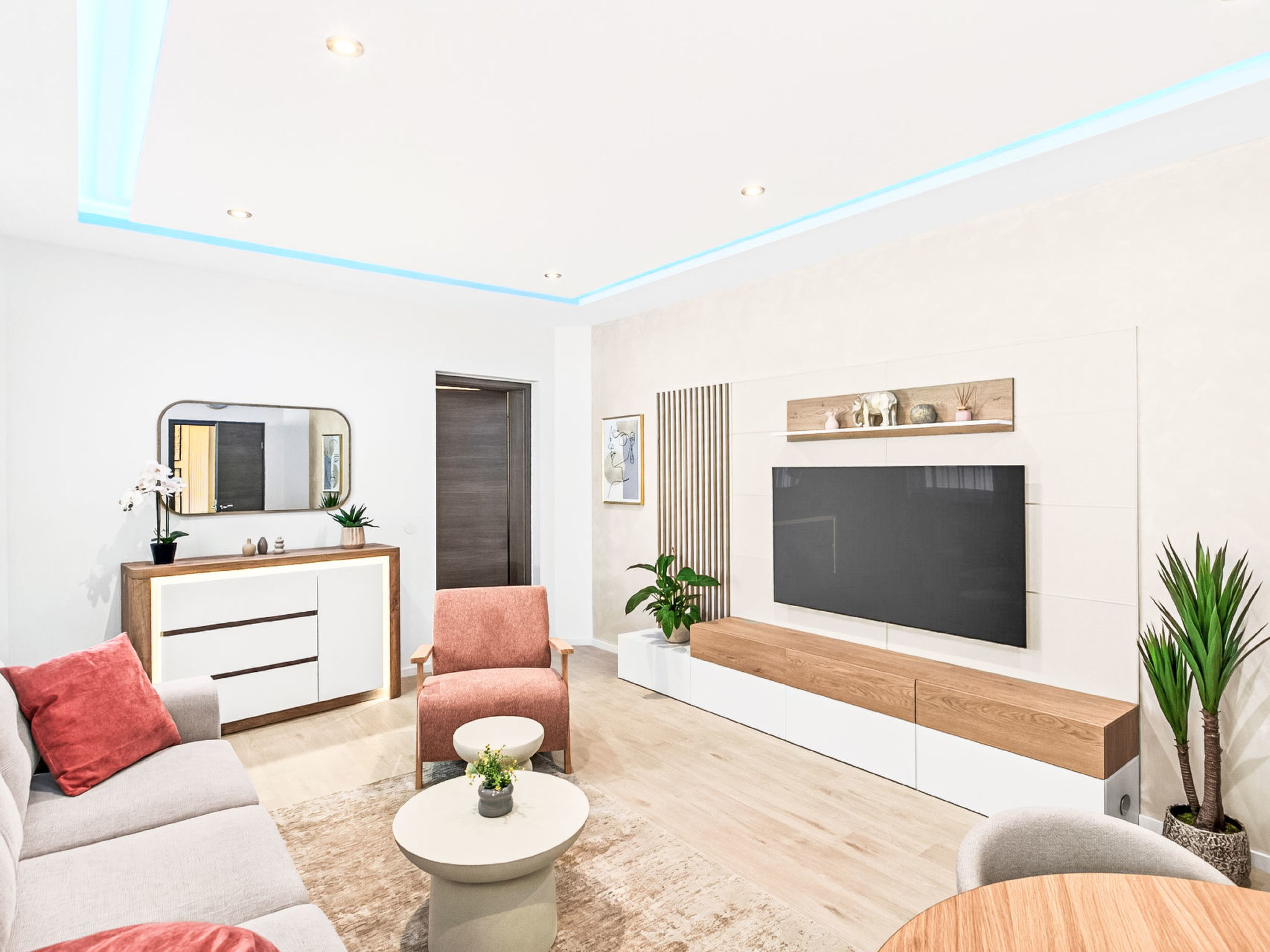 2-Schlafzimmer-Wohnung mit gemeinsamem Schwimmbad