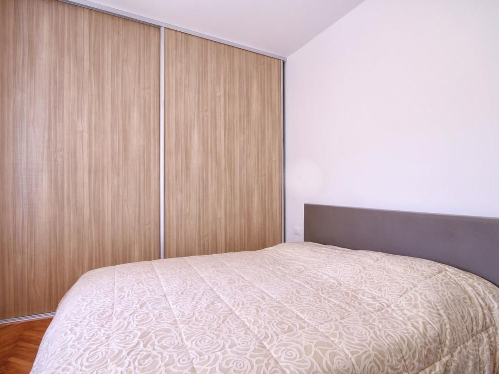 Photo of "Luis" mit Privatparkplatz