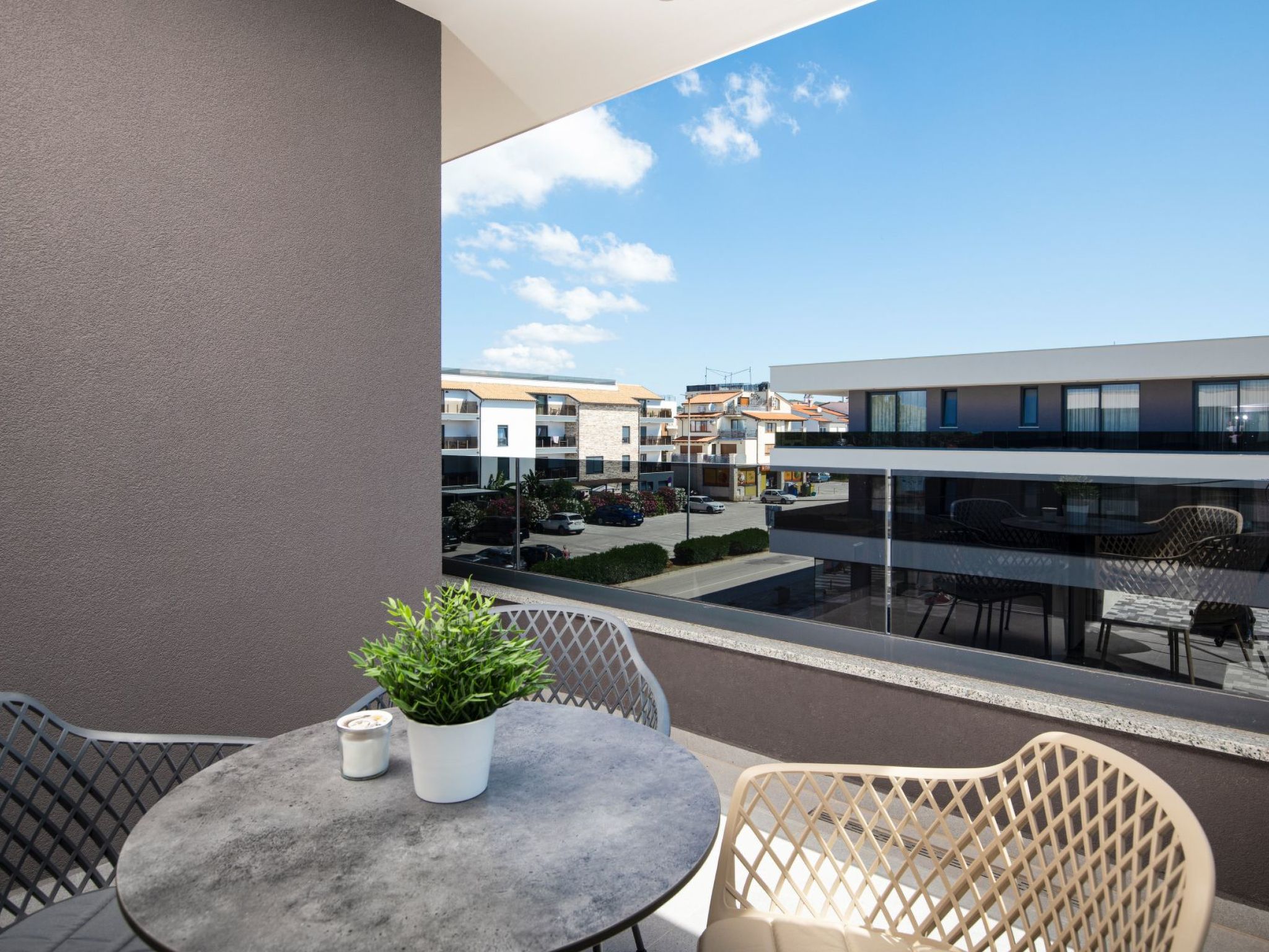 Photo of Amore Bijeca - B4