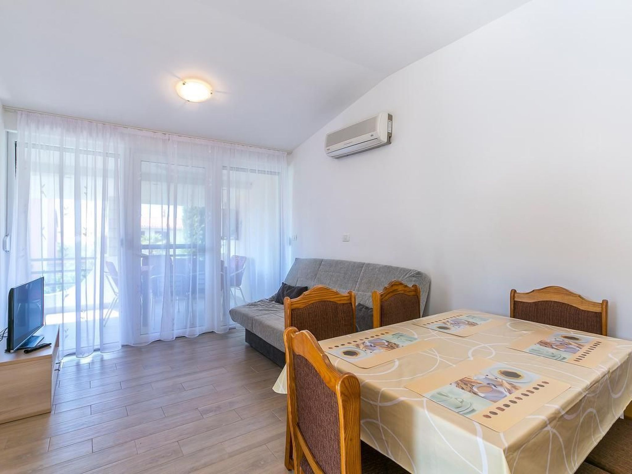 Photo of für 5 Personen ca. 50 m&sup2; in Medulin, Istrien (Medulin und Umgebung)