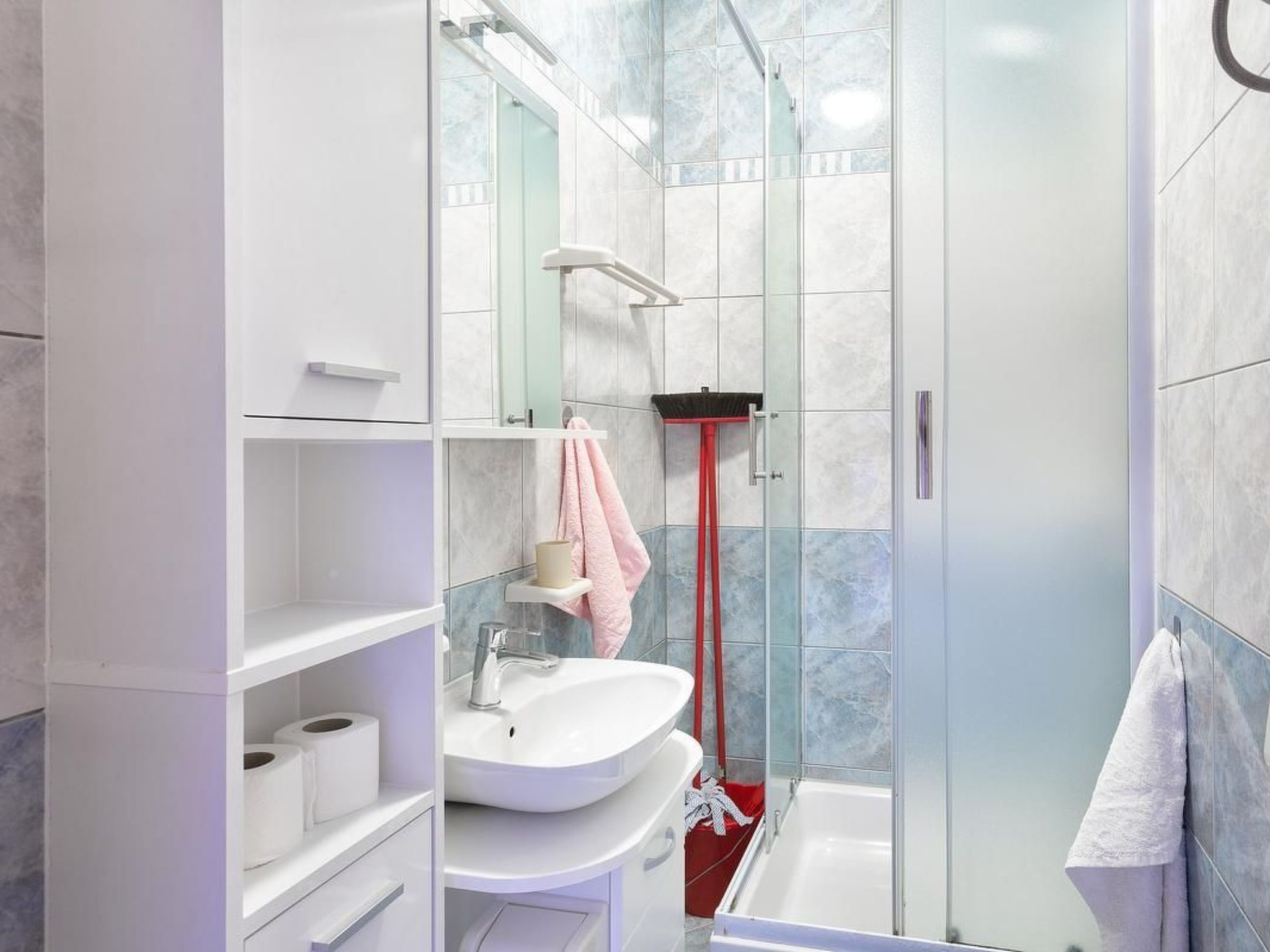 Photo of in Medulin mit Garten, Terrasse und Grill