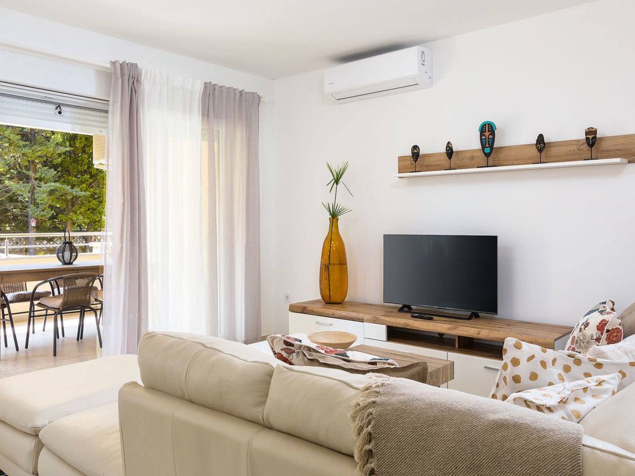 Photo of mit Terrasse