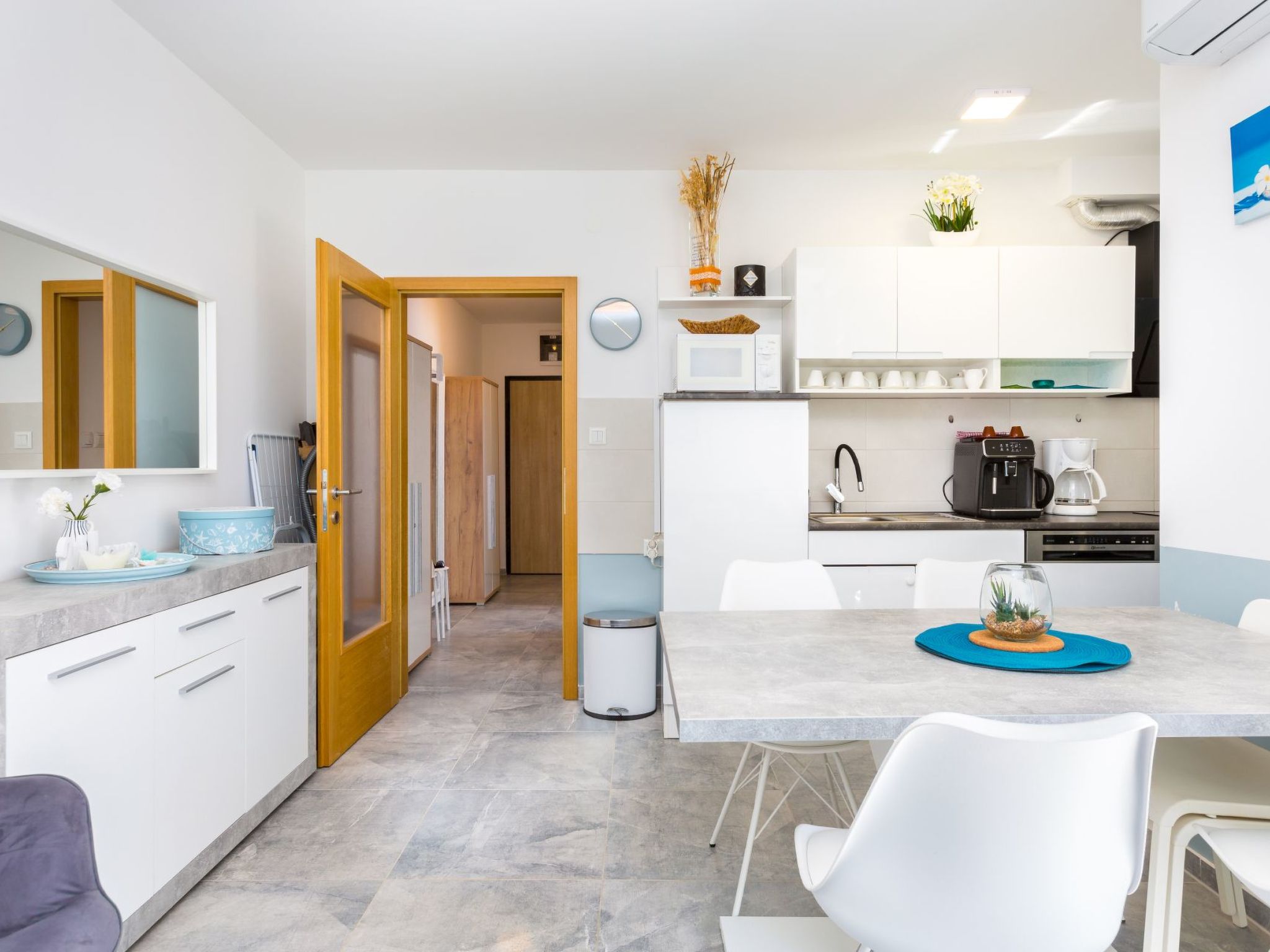 Photo of "Emira Mukalba" mit Terrasse